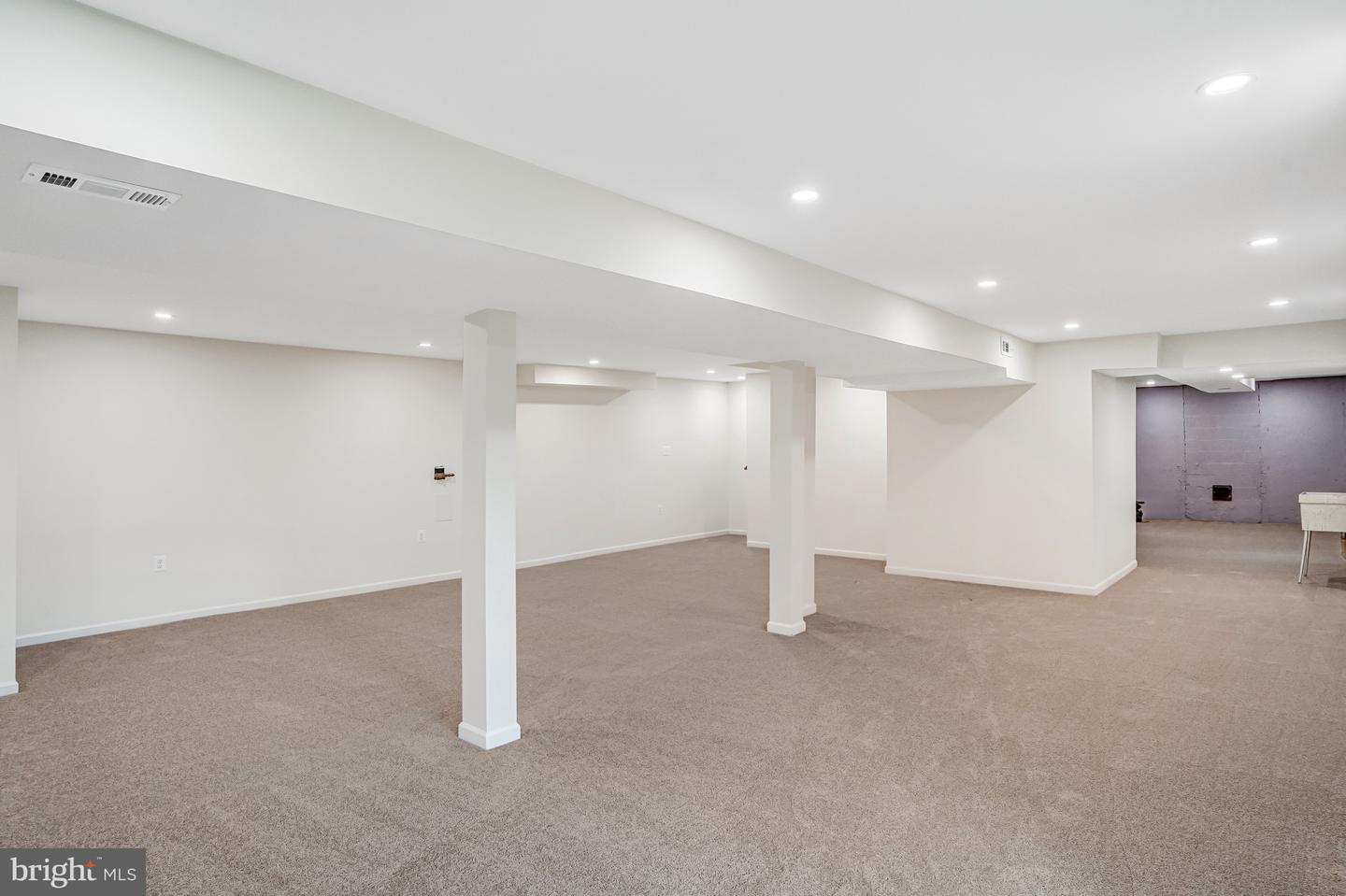 10848 BURR OAK WAY, BURKE, Virginia 22015, 5 Bedrooms Bedrooms, ,2 BathroomsBathrooms,Residential,For sale,10848 BURR OAK WAY,VAFX2270012 MLS # VAFX2270012 10848 BURR OAK WAY, BURKE, Virginia 22015, 5 Bedrooms Bedrooms, ,2 BathroomsBathrooms,Residential,For sale,10848 BURR OAK WAY,VAFX2270012 MLS # VAFX2270012