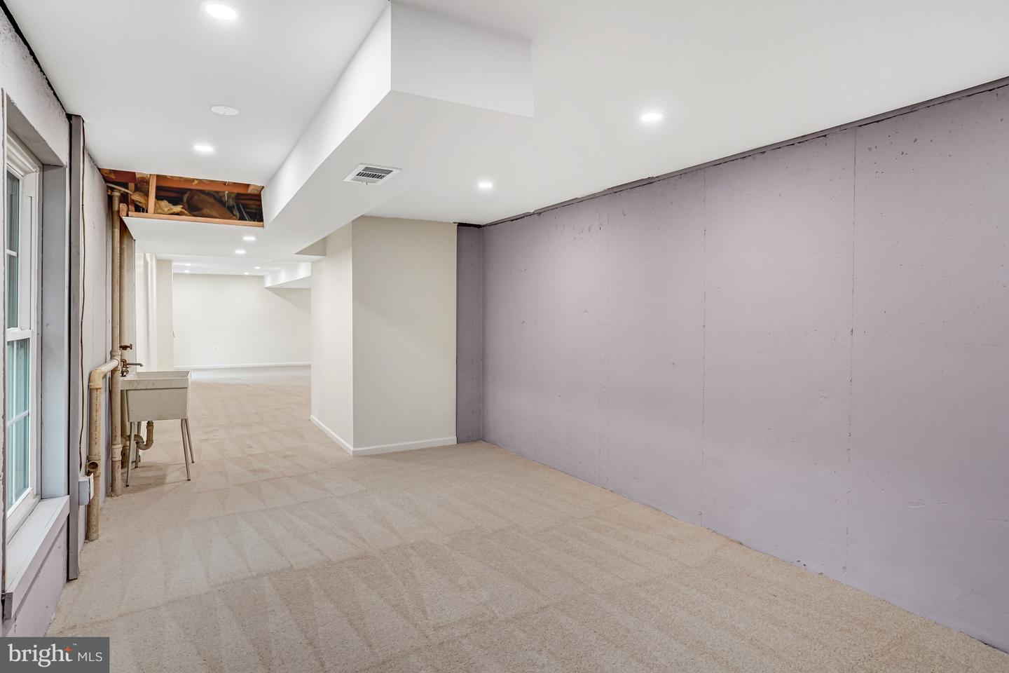 10848 BURR OAK WAY, BURKE, Virginia 22015, 5 Bedrooms Bedrooms, ,2 BathroomsBathrooms,Residential,For sale,10848 BURR OAK WAY,VAFX2270012 MLS # VAFX2270012 10848 BURR OAK WAY, BURKE, Virginia 22015, 5 Bedrooms Bedrooms, ,2 BathroomsBathrooms,Residential,For sale,10848 BURR OAK WAY,VAFX2270012 MLS # VAFX2270012