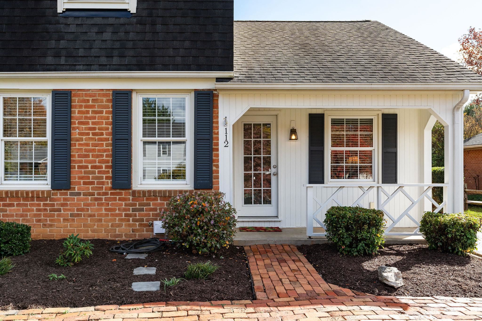 112 COUNTRY LODGE RD, WAYNESBORO, Virginia 22980, 4 Bedrooms Bedrooms, ,2 BathroomsBathrooms,Residential,112 COUNTRY LODGE RD,670673 MLS # 670673