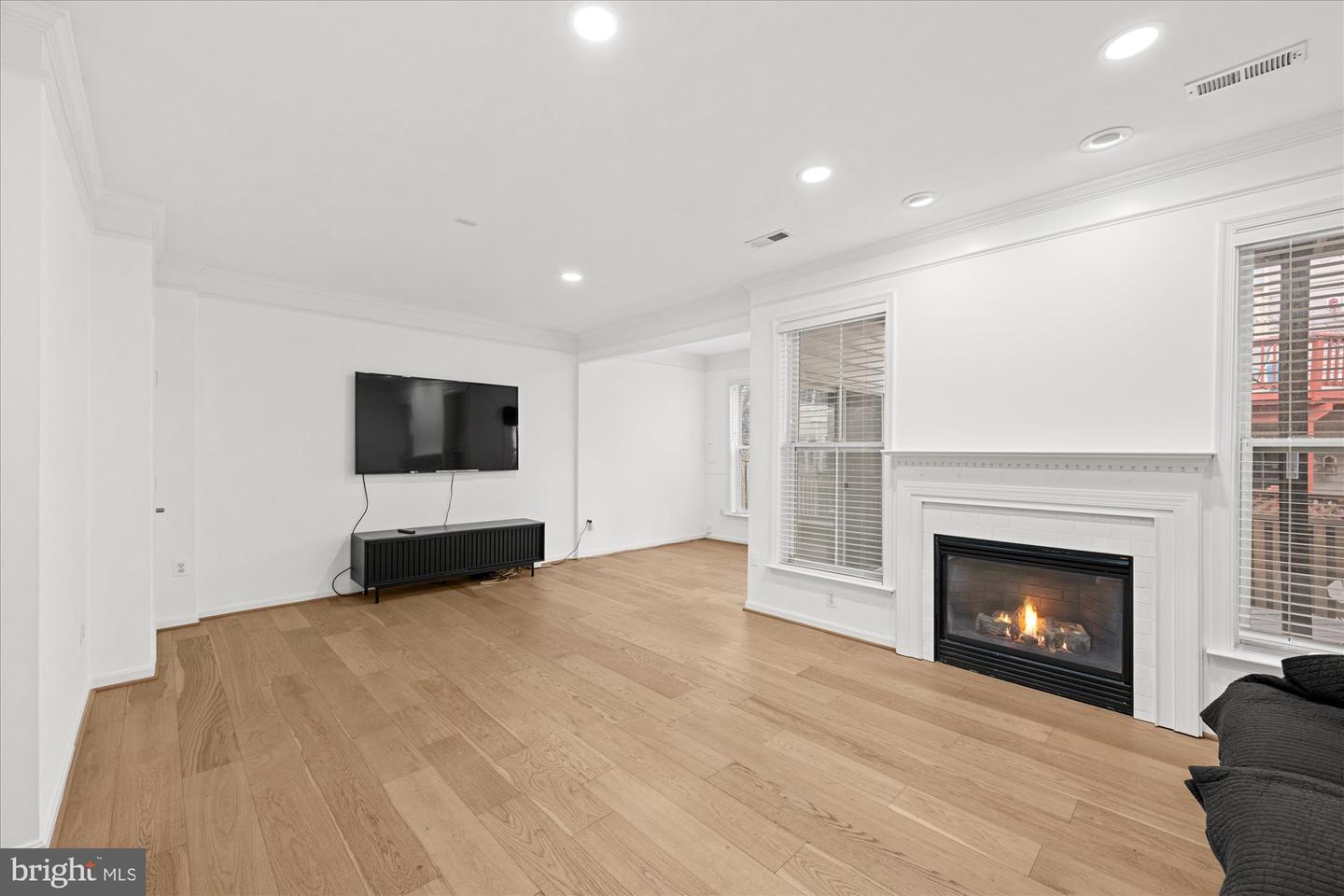 4919 BARBOUR DR, ALEXANDRIA, Virginia 22304, 3 Bedrooms Bedrooms, ,2 BathroomsBathrooms,Residential,For sale,4919 BARBOUR DR,VAAX2050556 MLS # VAAX2050556