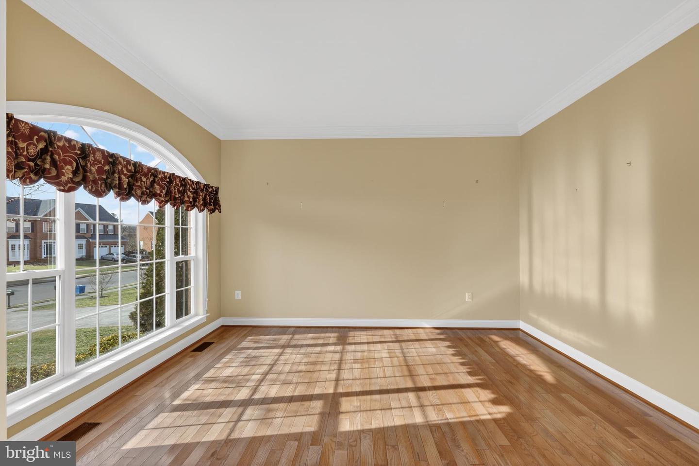 1006 ARMISTEAD ST, WINCHESTER, Virginia 22601, 4 Bedrooms Bedrooms, ,4 BathroomsBathrooms,Residential,For sale,1006 ARMISTEAD ST,VAWI2009256 MLS # VAWI2009256