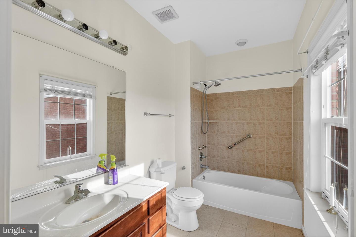 1006 ARMISTEAD ST, WINCHESTER, Virginia 22601, 4 Bedrooms Bedrooms, ,4 BathroomsBathrooms,Residential,For sale,1006 ARMISTEAD ST,VAWI2009256 MLS # VAWI2009256