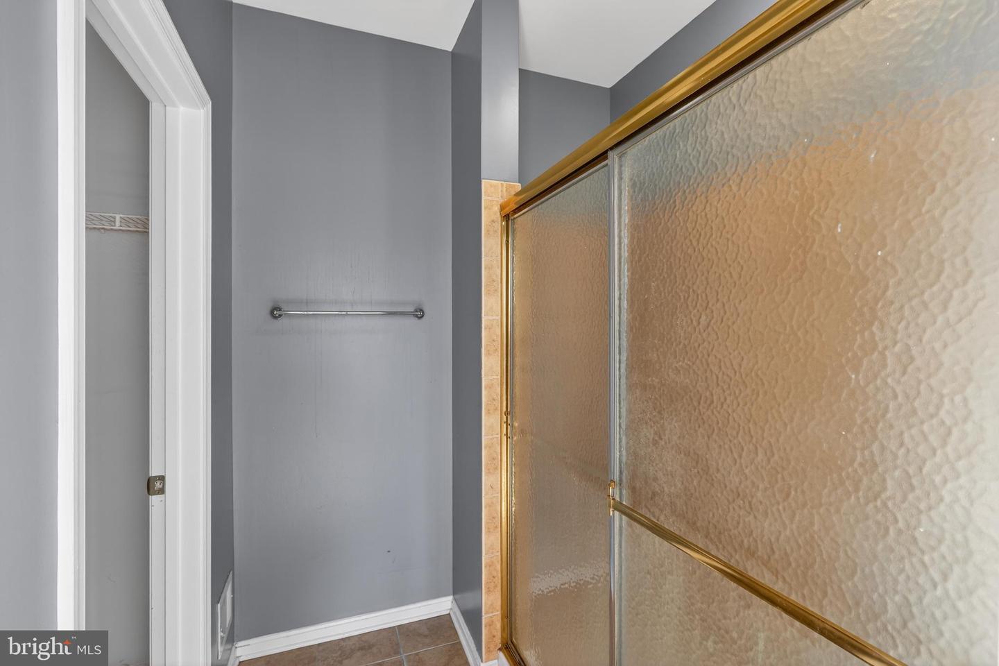 1006 ARMISTEAD ST, WINCHESTER, Virginia 22601, 4 Bedrooms Bedrooms, ,4 BathroomsBathrooms,Residential,For sale,1006 ARMISTEAD ST,VAWI2009256 MLS # VAWI2009256