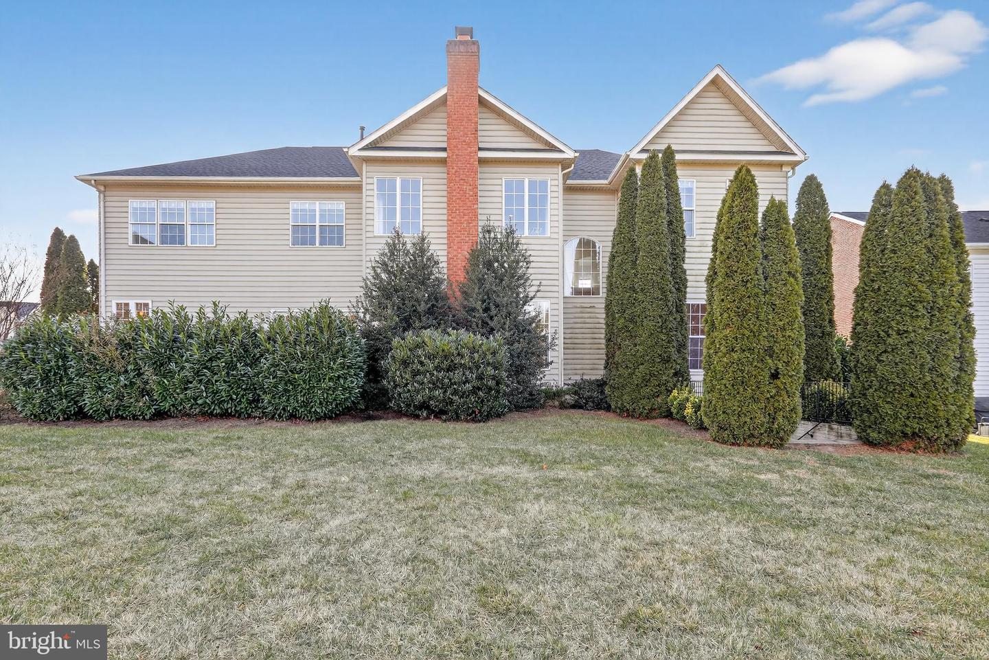 1006 ARMISTEAD ST, WINCHESTER, Virginia 22601, 4 Bedrooms Bedrooms, ,4 BathroomsBathrooms,Residential,For sale,1006 ARMISTEAD ST,VAWI2009256 MLS # VAWI2009256