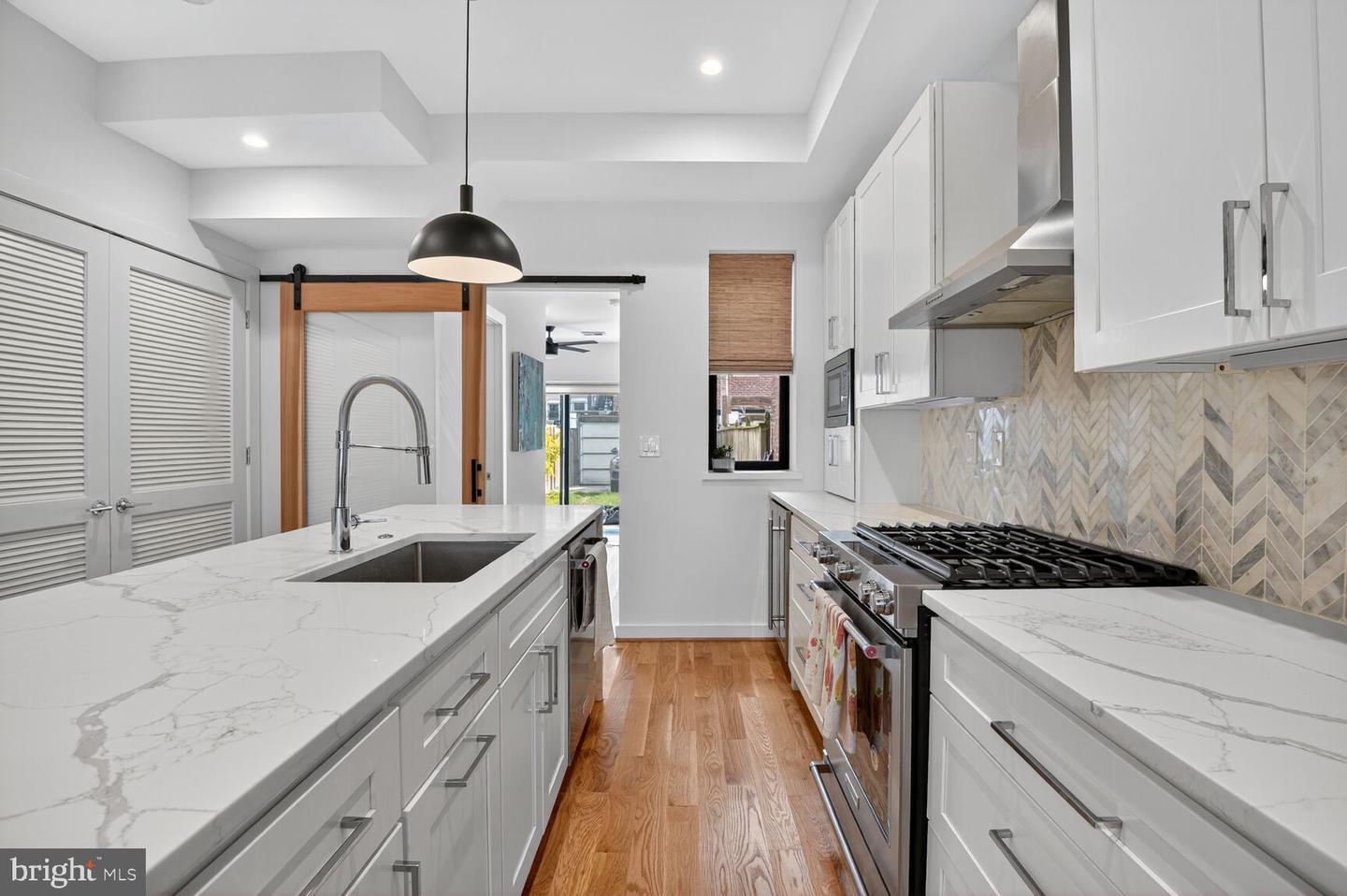 1719 6TH ST NW, WASHINGTON, District Of Columbia 20001, 4 Bedrooms Bedrooms, ,3 BathroomsBathrooms,Residential,For sale,1719 6TH ST NW,DCDC2227260 MLS # DCDC2227260