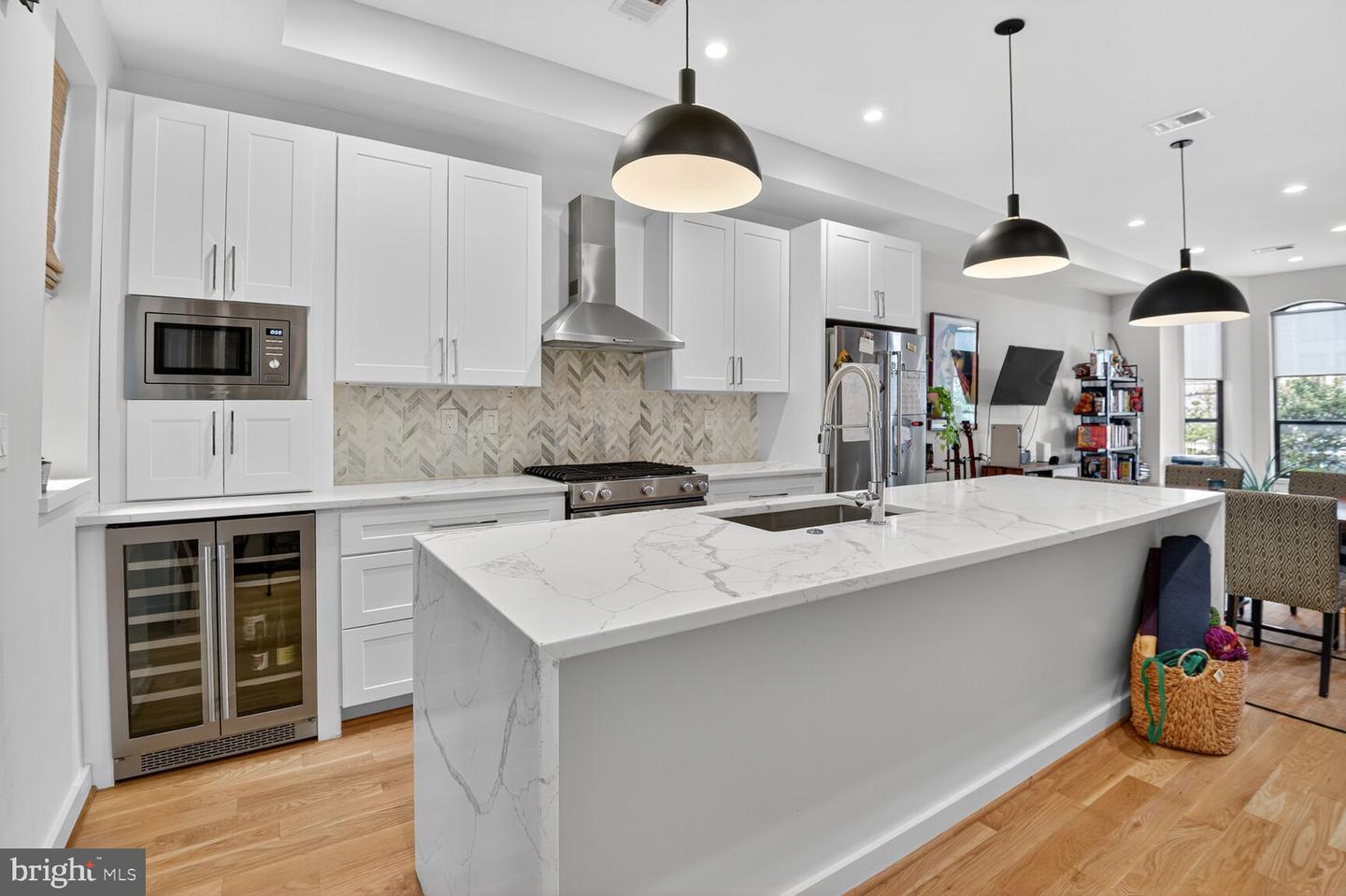 1719 6TH ST NW, WASHINGTON, District Of Columbia 20001, 4 Bedrooms Bedrooms, ,3 BathroomsBathrooms,Residential,For sale,1719 6TH ST NW,DCDC2227260 MLS # DCDC2227260