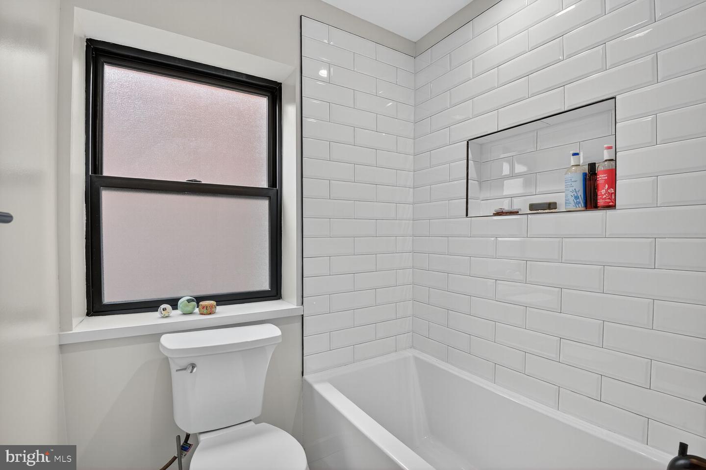 1719 6TH ST NW, WASHINGTON, District Of Columbia 20001, 4 Bedrooms Bedrooms, ,3 BathroomsBathrooms,Residential,For sale,1719 6TH ST NW,DCDC2227260 MLS # DCDC2227260