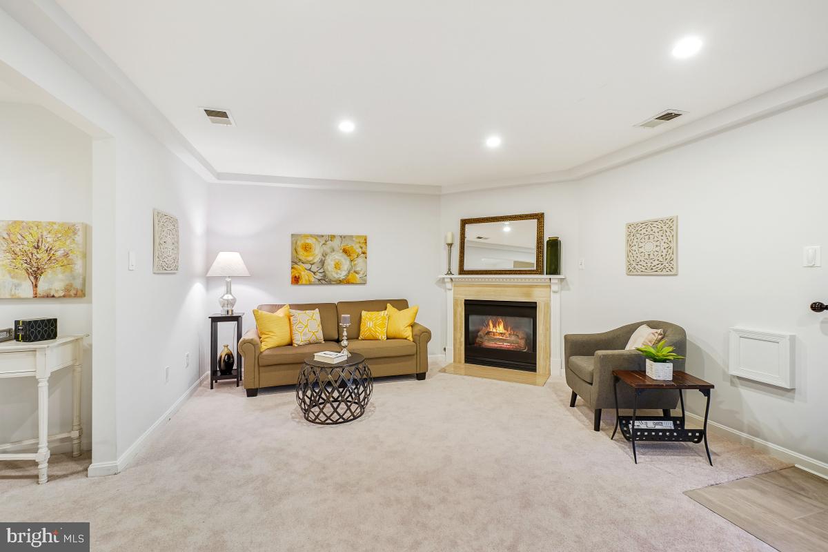 46806 LAWNES CREEK TER, STERLING, Virginia 20165, 3 Bedrooms Bedrooms, 8 Rooms Rooms,3 BathroomsBathrooms,Residential,For sale,46806 LAWNES CREEK TER,VALO2109036 MLS # VALO2109036 46806 LAWNES CREEK TER, STERLING, Virginia 20165, 3 Bedrooms Bedrooms, 8 Rooms Rooms,3 BathroomsBathrooms,Residential,For sale,46806 LAWNES CREEK TER,VALO2109036 MLS # VALO2109036