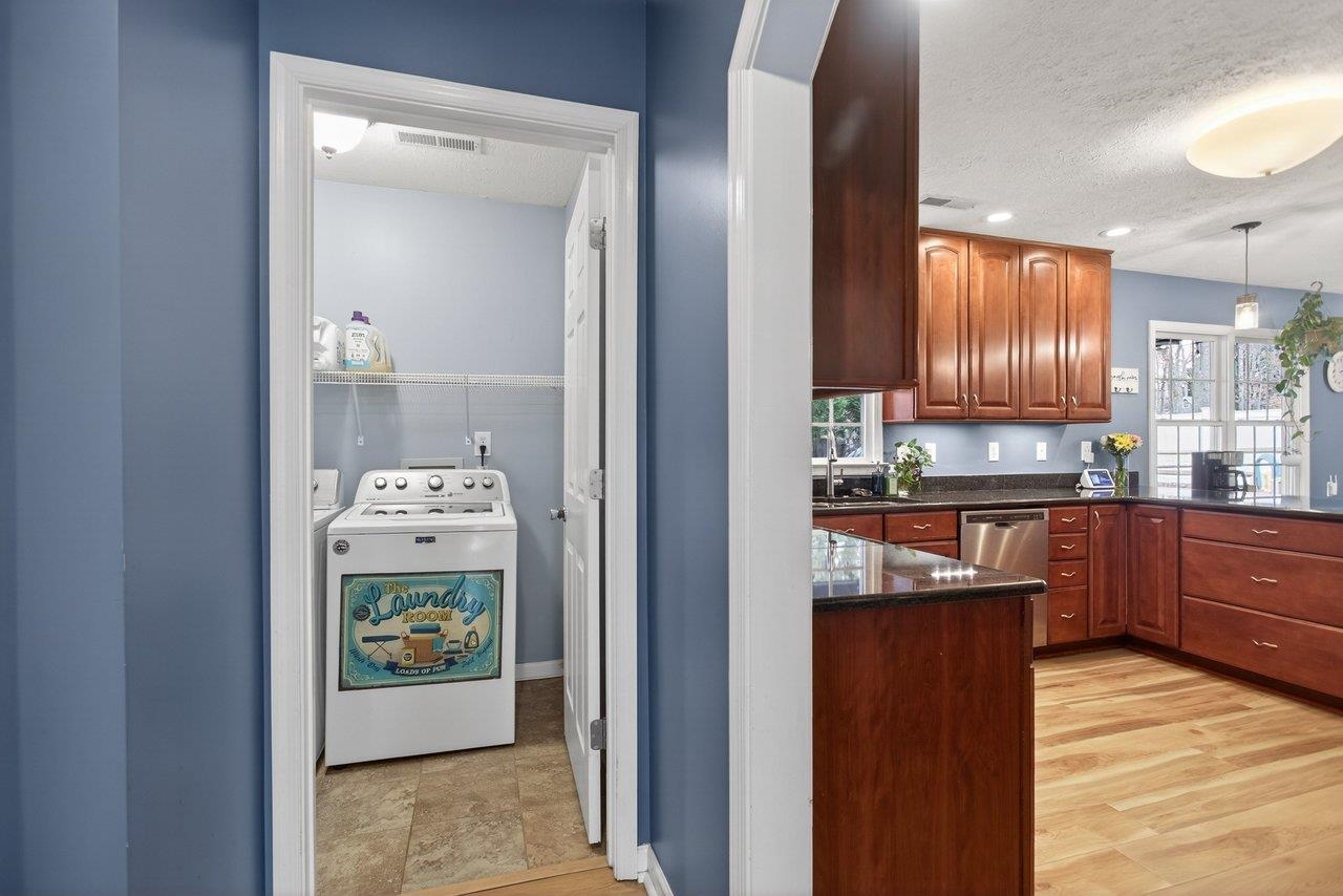 344 ARROWHEAD LN, STUARTS DRAFT, Virginia 24477, 5 Bedrooms Bedrooms, ,3 BathroomsBathrooms,Residential,344 ARROWHEAD LN,672297 MLS # 672297