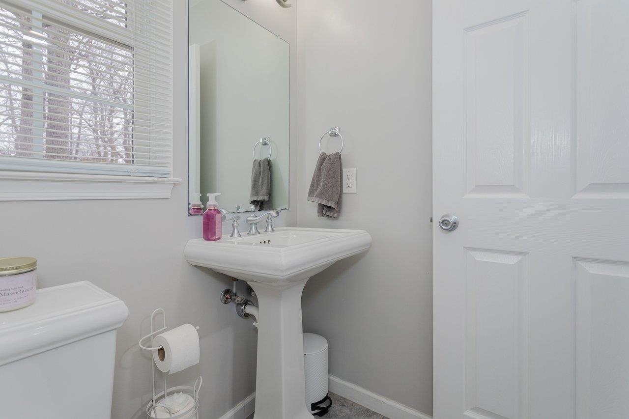 344 ARROWHEAD LN, STUARTS DRAFT, Virginia 24477, 5 Bedrooms Bedrooms, ,3 BathroomsBathrooms,Residential,344 ARROWHEAD LN,672297 MLS # 672297