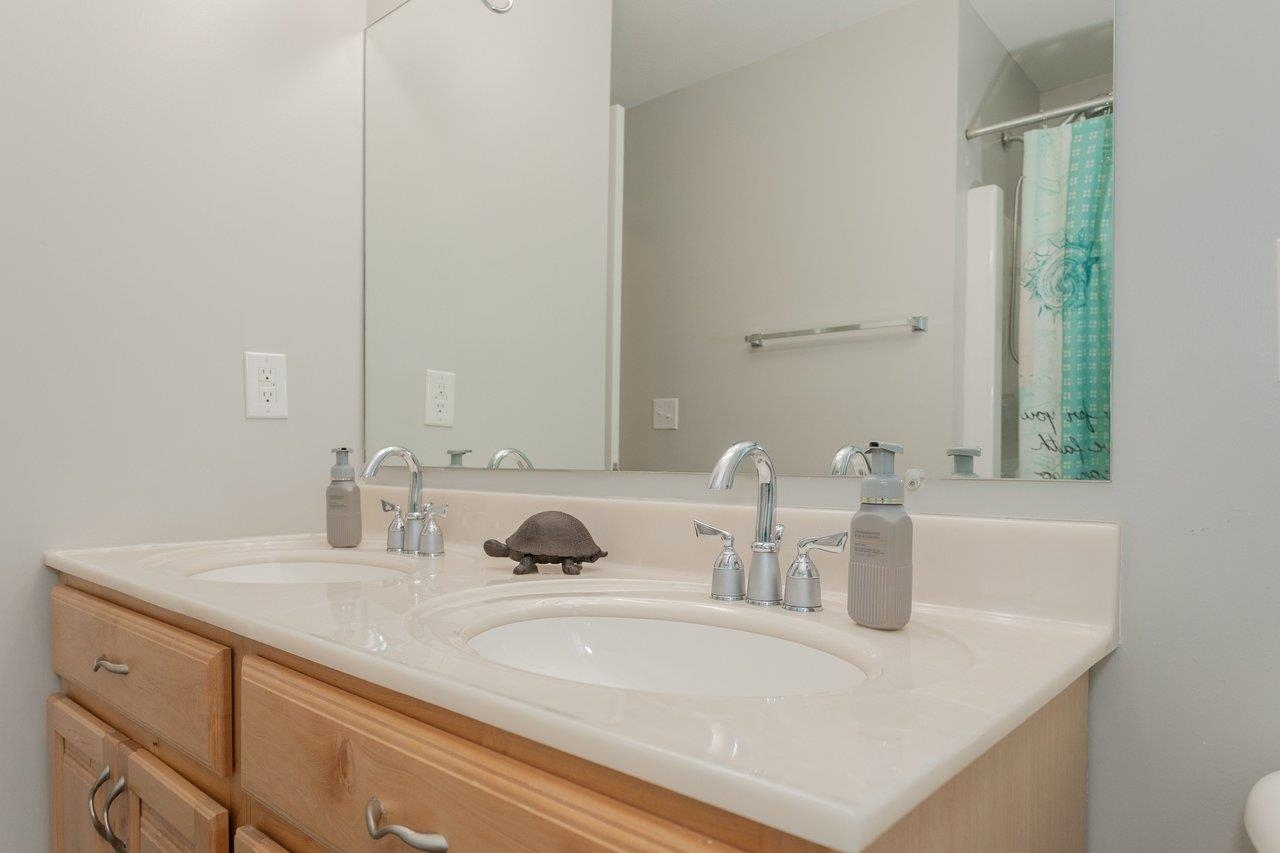 344 ARROWHEAD LN, STUARTS DRAFT, Virginia 24477, 5 Bedrooms Bedrooms, ,3 BathroomsBathrooms,Residential,344 ARROWHEAD LN,672297 MLS # 672297