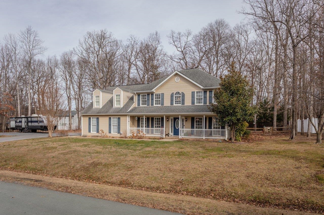 344 ARROWHEAD LN, STUARTS DRAFT, Virginia 24477, 5 Bedrooms Bedrooms, ,3 BathroomsBathrooms,Residential,344 ARROWHEAD LN,672297 MLS # 672297