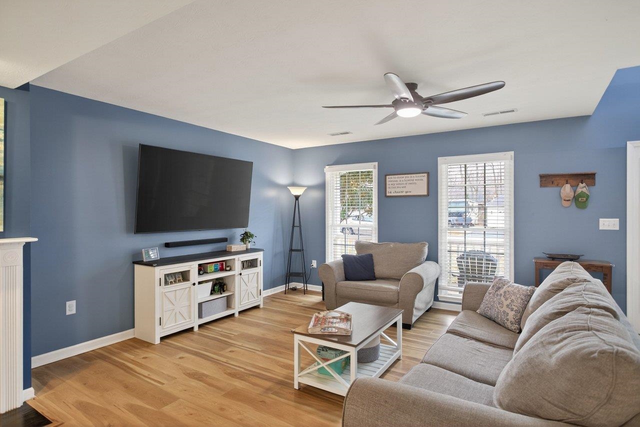 344 ARROWHEAD LN, STUARTS DRAFT, Virginia 24477, 5 Bedrooms Bedrooms, ,3 BathroomsBathrooms,Residential,344 ARROWHEAD LN,672297 MLS # 672297