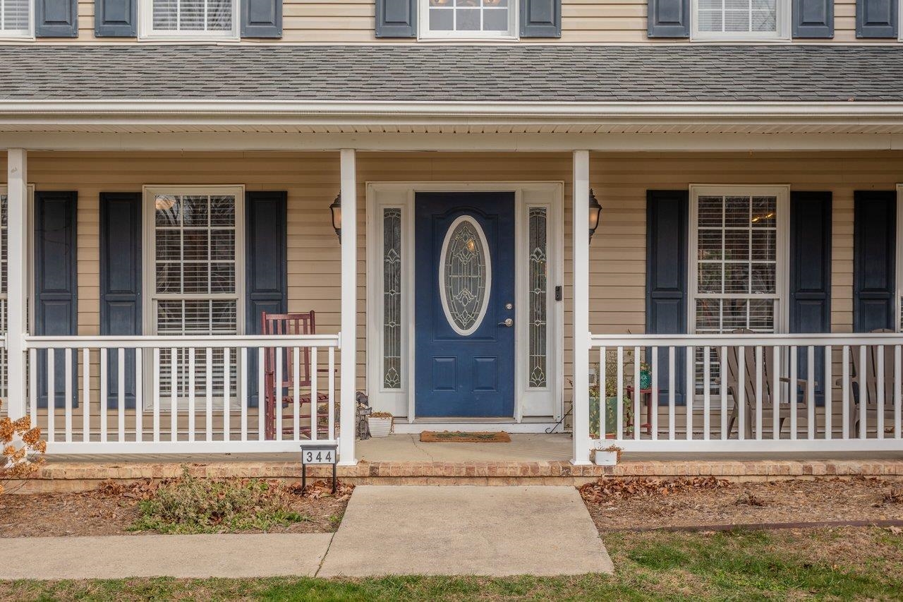 344 ARROWHEAD LN, STUARTS DRAFT, Virginia 24477, 5 Bedrooms Bedrooms, ,3 BathroomsBathrooms,Residential,344 ARROWHEAD LN,672297 MLS # 672297