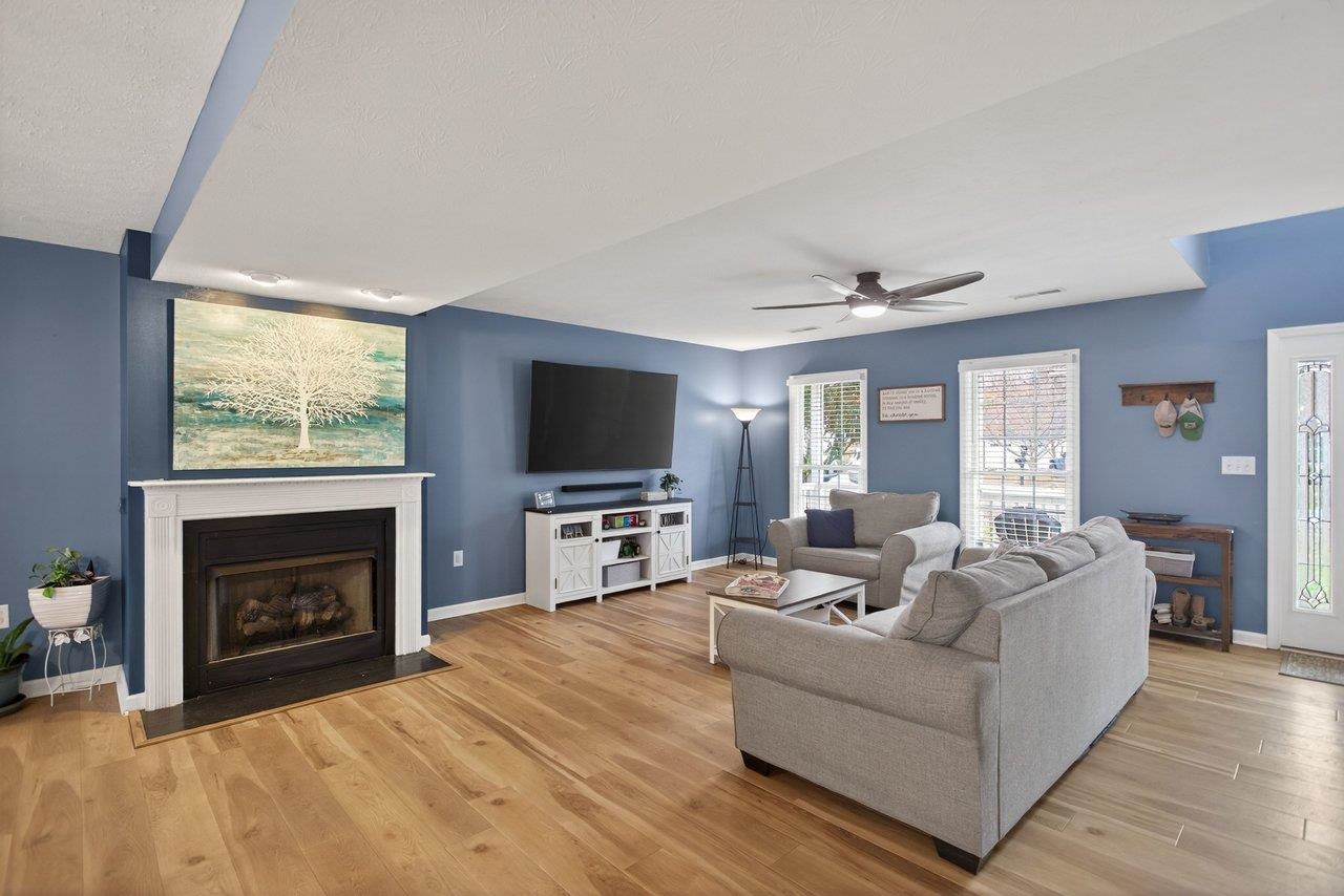 344 ARROWHEAD LN, STUARTS DRAFT, Virginia 24477, 5 Bedrooms Bedrooms, ,3 BathroomsBathrooms,Residential,344 ARROWHEAD LN,672297 MLS # 672297