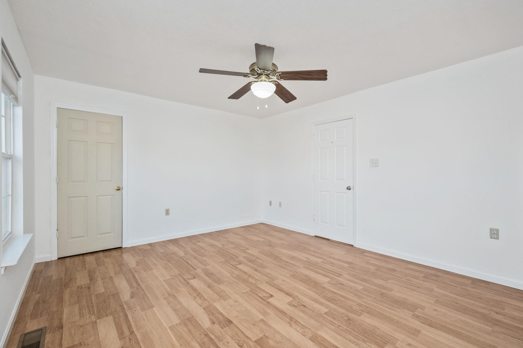 2386 BRECKENRIDGE CT, HARRISONBURG, Virginia 22801, 3 Bedrooms Bedrooms, ,1 BathroomBathrooms,Residential,2386 BRECKENRIDGE CT,672304 MLS # 672304