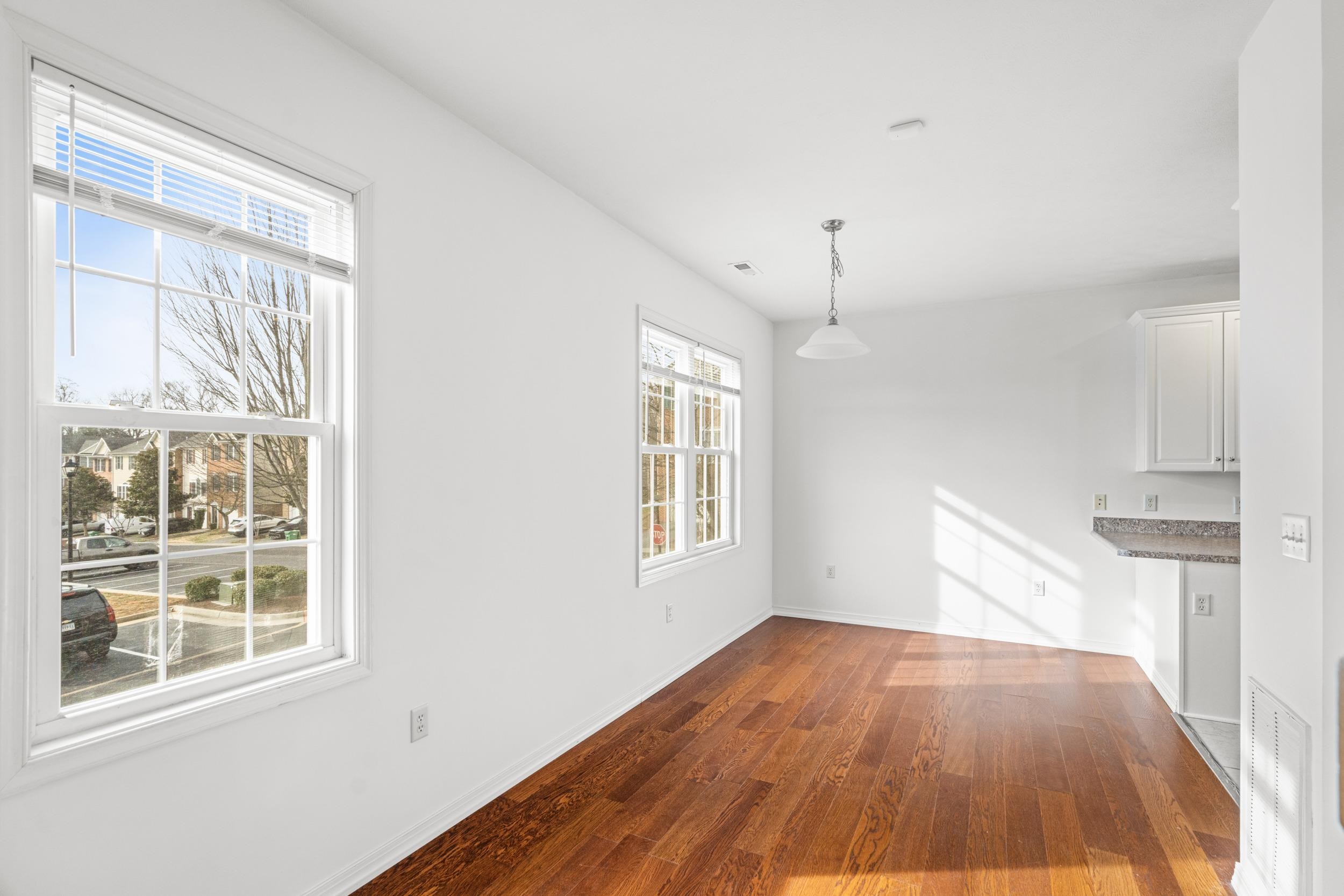 2911 DIAMOND SPRING LN, ROCKINGHAM, Virginia 22801, 3 Bedrooms Bedrooms, ,2 BathroomsBathrooms,Residential,2911 DIAMOND SPRING LN,672306 MLS # 672306