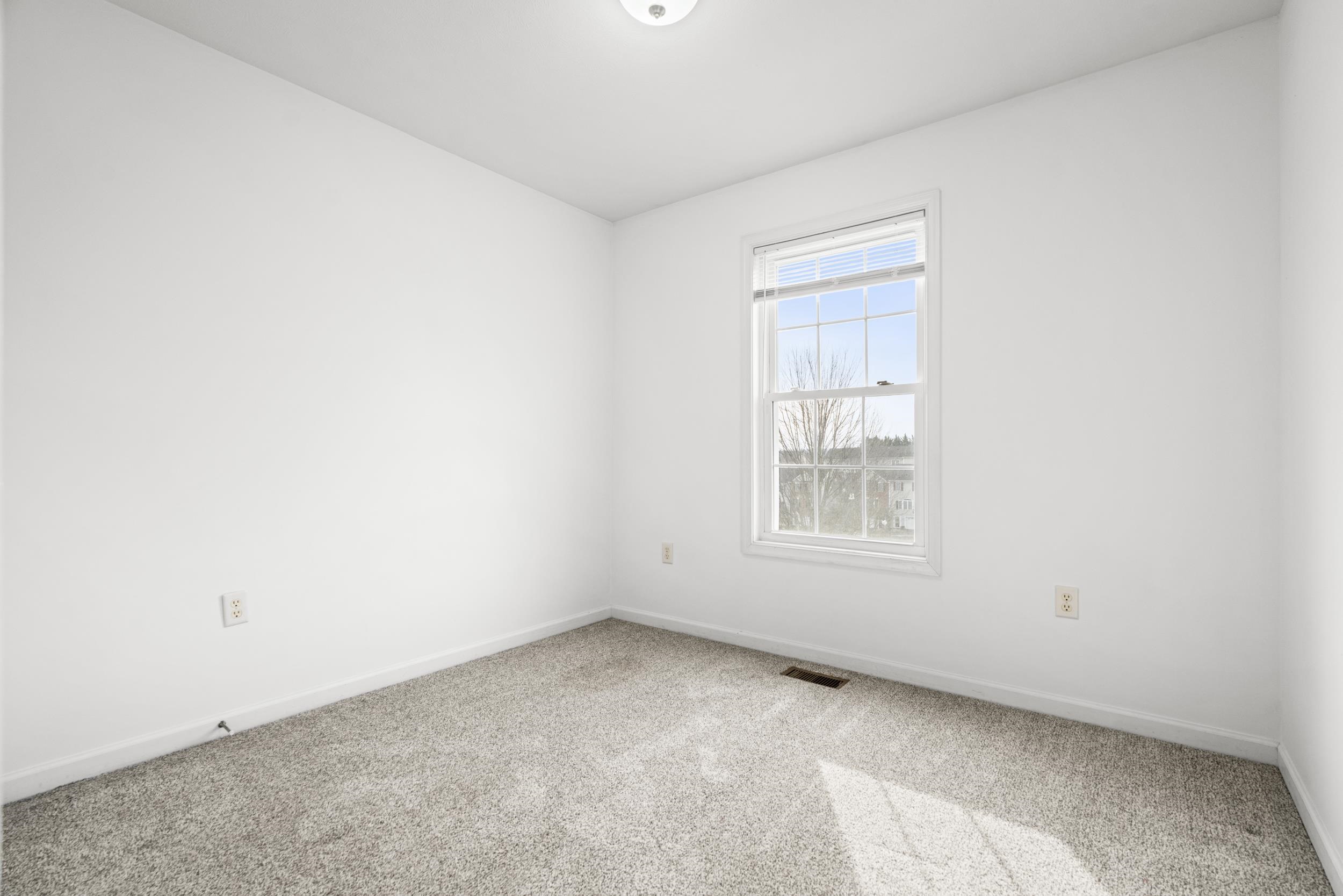 2911 DIAMOND SPRING LN, ROCKINGHAM, Virginia 22801, 3 Bedrooms Bedrooms, ,2 BathroomsBathrooms,Residential,2911 DIAMOND SPRING LN,672306 MLS # 672306