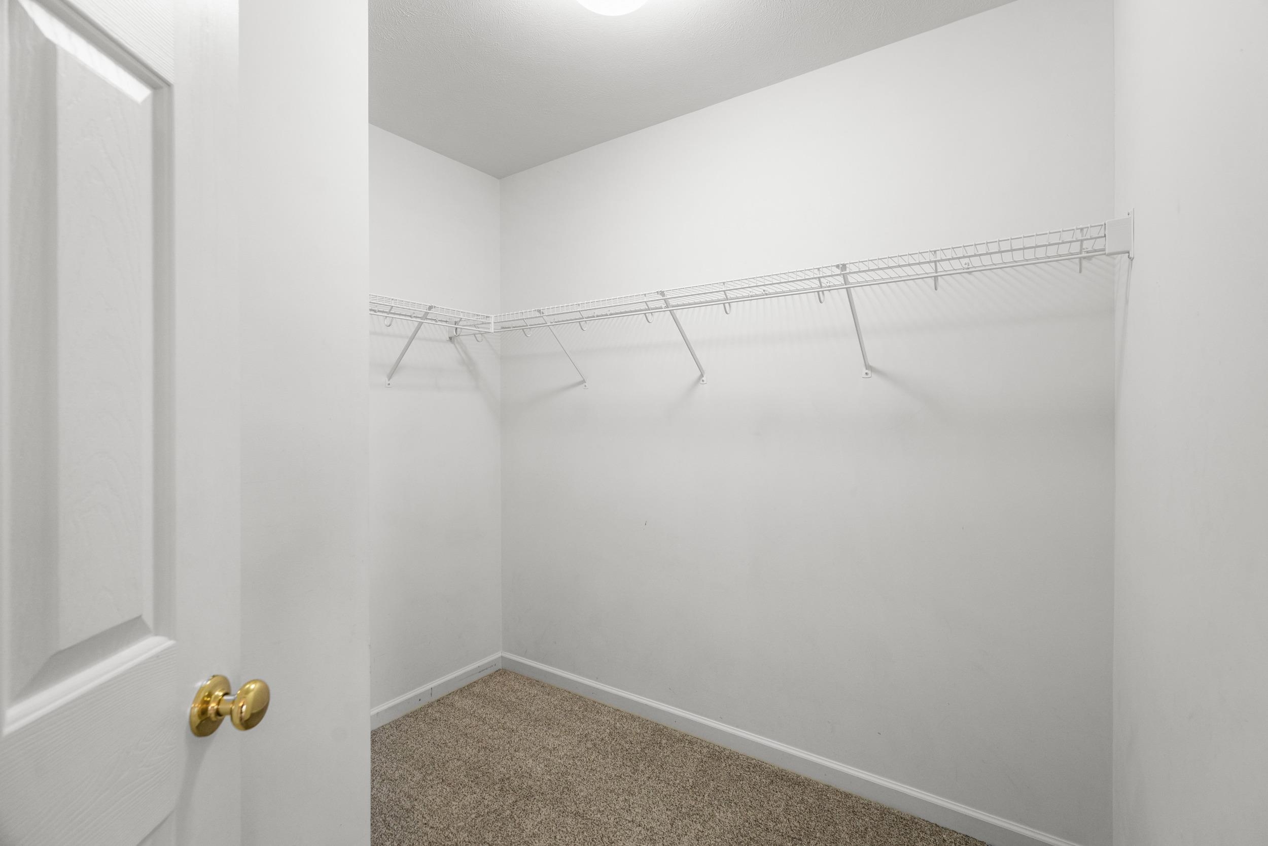 2911 DIAMOND SPRING LN, ROCKINGHAM, Virginia 22801, 3 Bedrooms Bedrooms, ,2 BathroomsBathrooms,Residential,2911 DIAMOND SPRING LN,672306 MLS # 672306