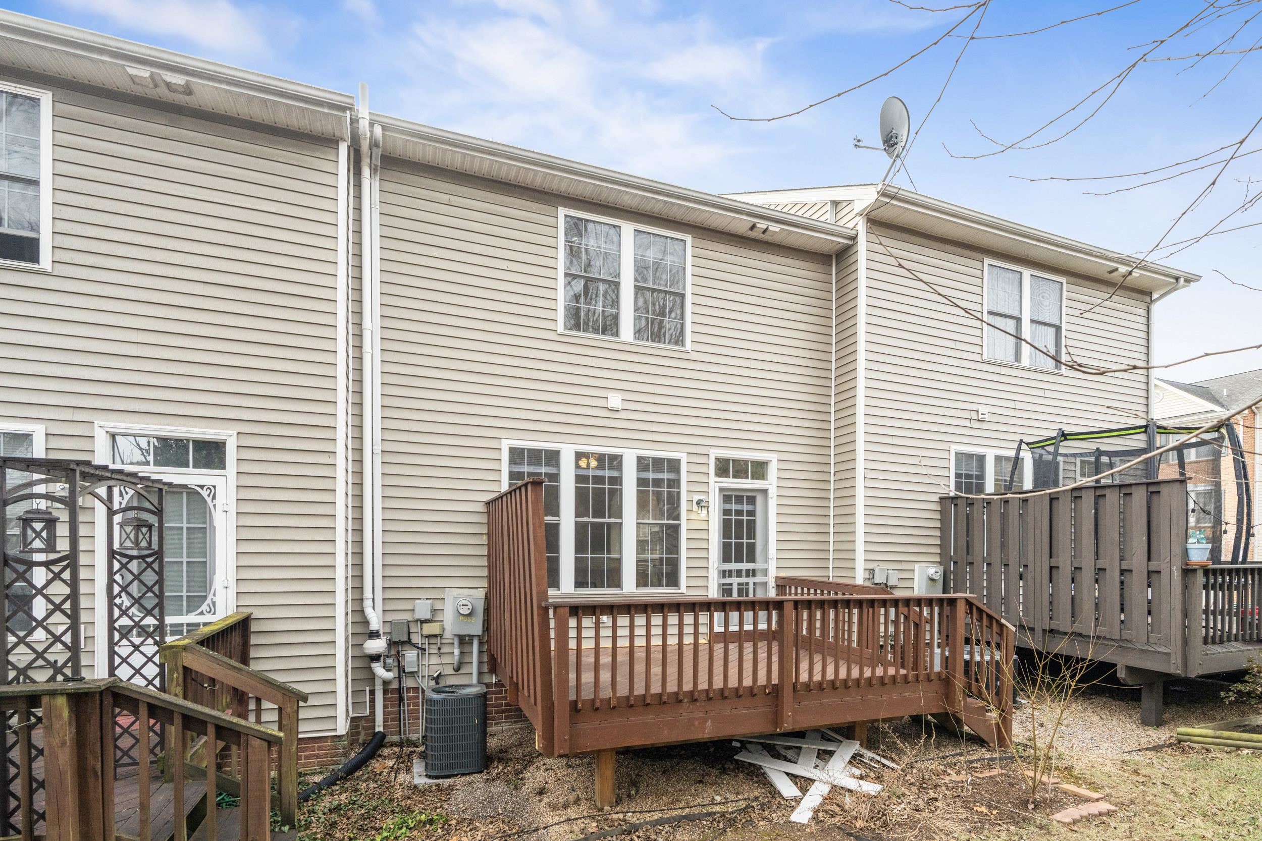 2911 DIAMOND SPRING LN, ROCKINGHAM, Virginia 22801, 3 Bedrooms Bedrooms, ,2 BathroomsBathrooms,Residential,2911 DIAMOND SPRING LN,672306 MLS # 672306