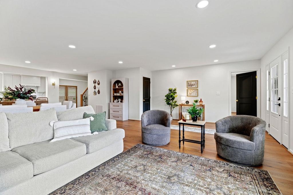 101 BROOKWOOD RD, STAUNTON, Virginia 24401, 4 Bedrooms Bedrooms, ,2 BathroomsBathrooms,Residential,101 BROOKWOOD RD,672310 MLS # 672310