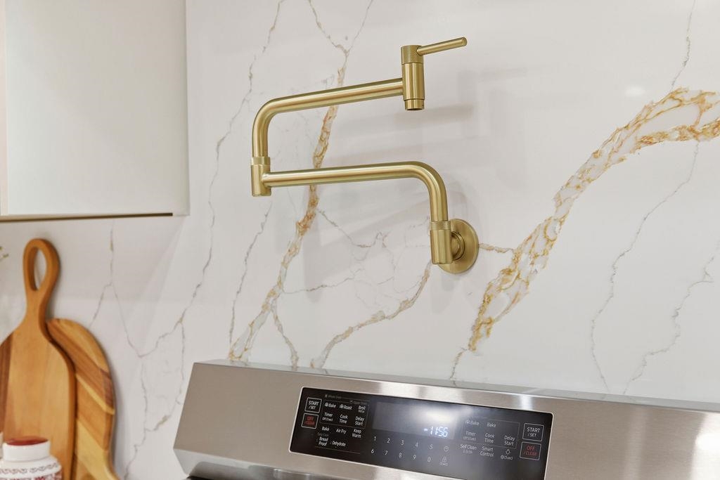 101 BROOKWOOD RD, STAUNTON, Virginia 24401, 4 Bedrooms Bedrooms, ,2 BathroomsBathrooms,Residential,101 BROOKWOOD RD,672310 MLS # 672310