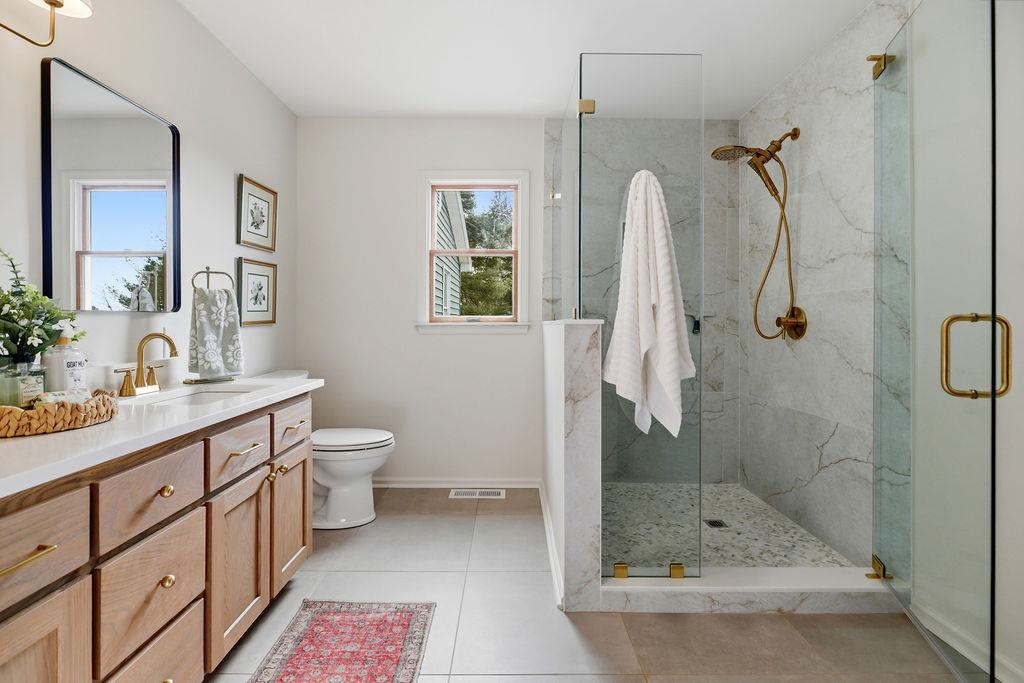 101 BROOKWOOD RD, STAUNTON, Virginia 24401, 4 Bedrooms Bedrooms, ,2 BathroomsBathrooms,Residential,101 BROOKWOOD RD,672310 MLS # 672310