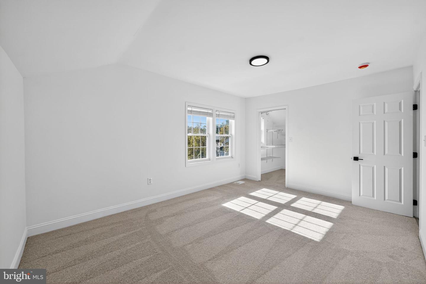 2901 KING PL NE, WASHINGTON, District Of Columbia 20018, 6 Bedrooms Bedrooms, ,3 BathroomsBathrooms,Residential,For sale,2901 KING PL NE,DCDC2229528 MLS # DCDC2229528