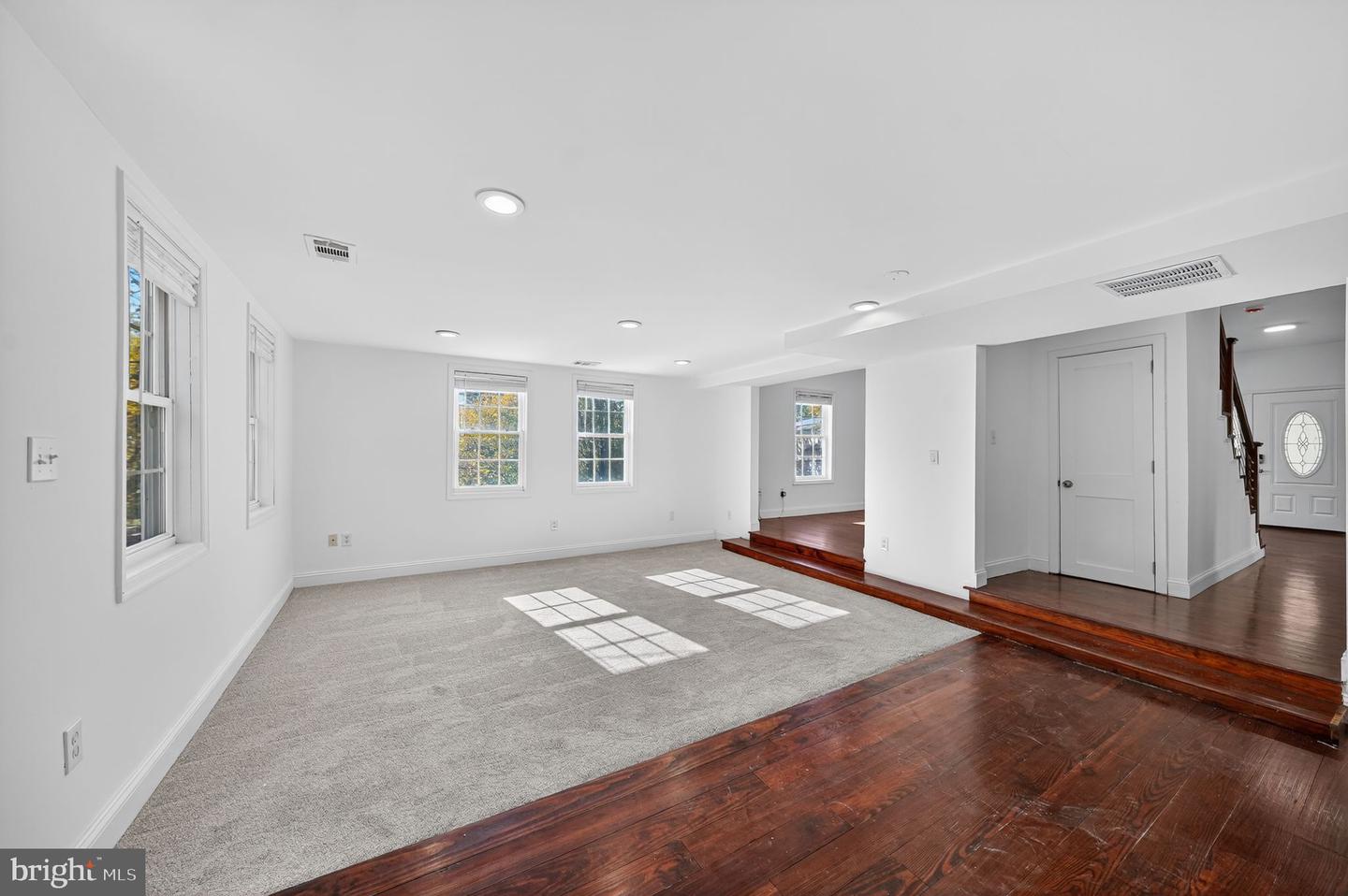 2901 KING PL NE, WASHINGTON, District Of Columbia 20018, 6 Bedrooms Bedrooms, ,3 BathroomsBathrooms,Residential,For sale,2901 KING PL NE,DCDC2229528 MLS # DCDC2229528