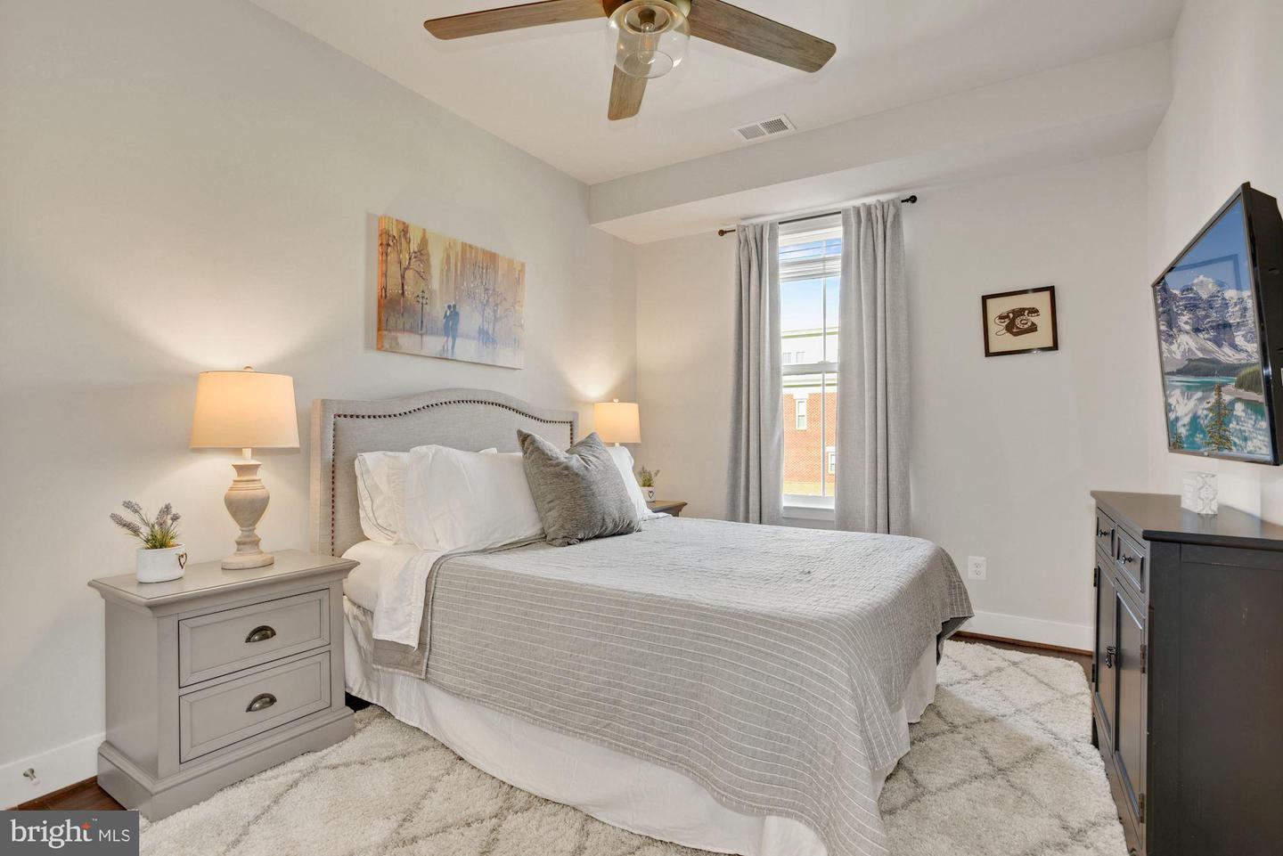 2973 WINTER JACK LN, FAIRFAX, Virginia 22031, 4 Bedrooms Bedrooms, ,4 BathroomsBathrooms,Residential,For sale,2973 WINTER JACK LN,VAFX2277216 MLS # VAFX2277216