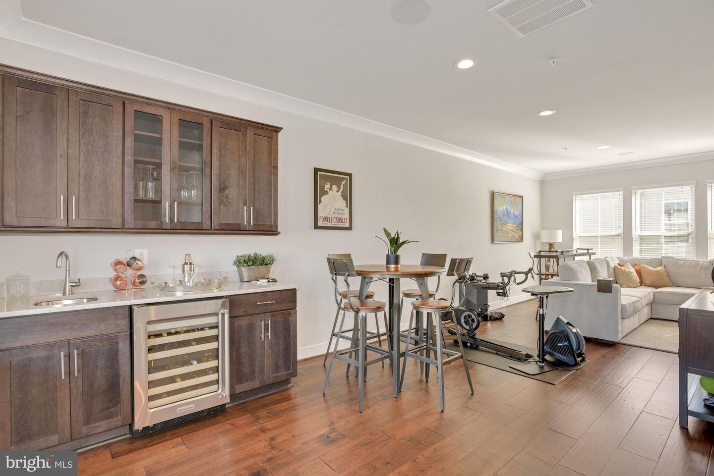 2973 WINTER JACK LN, FAIRFAX, Virginia 22031, 4 Bedrooms Bedrooms, ,4 BathroomsBathrooms,Residential,For sale,2973 WINTER JACK LN,VAFX2277216 MLS # VAFX2277216