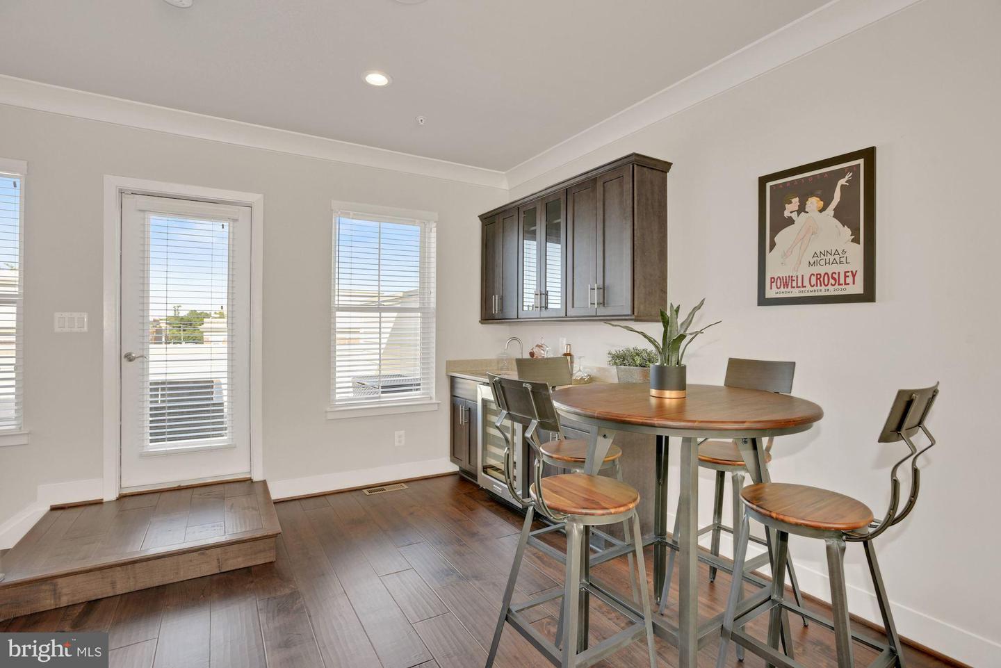 2973 WINTER JACK LN, FAIRFAX, Virginia 22031, 4 Bedrooms Bedrooms, ,4 BathroomsBathrooms,Residential,For sale,2973 WINTER JACK LN,VAFX2277216 MLS # VAFX2277216