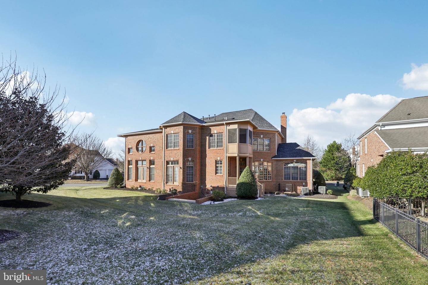 8301 HANCOCK CT, GAINESVILLE, Virginia 20155, 4 Bedrooms Bedrooms, ,3 BathroomsBathrooms,Residential,For sale,8301 HANCOCK CT,VAPW2107280 MLS # VAPW2107280