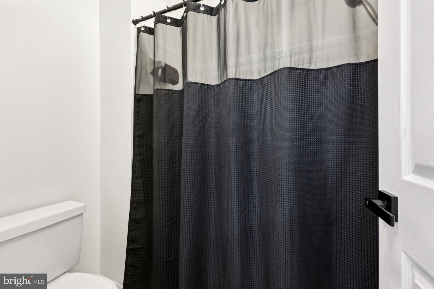 8301 HANCOCK CT, GAINESVILLE, Virginia 20155, 4 Bedrooms Bedrooms, ,3 BathroomsBathrooms,Residential,For sale,8301 HANCOCK CT,VAPW2107280 MLS # VAPW2107280