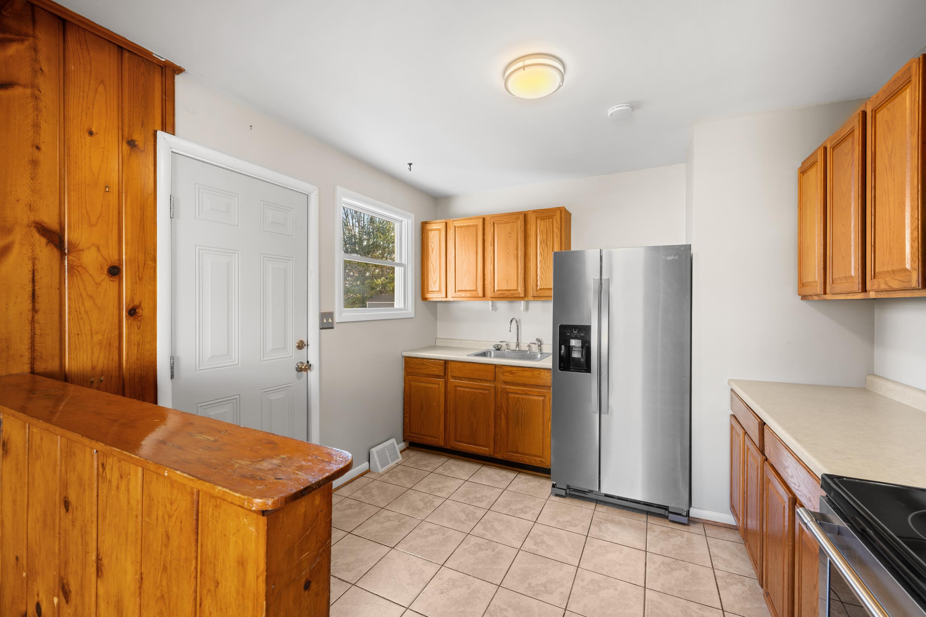 103 GEORGE ST, STAUNTON, Virginia 24401, 3 Bedrooms Bedrooms, ,1 BathroomBathrooms,Residential,103 GEORGE ST,672321 MLS # 672321 103 GEORGE ST, STAUNTON, Virginia 24401, 3 Bedrooms Bedrooms, ,1 BathroomBathrooms,Residential,103 GEORGE ST,672321 MLS # 672321