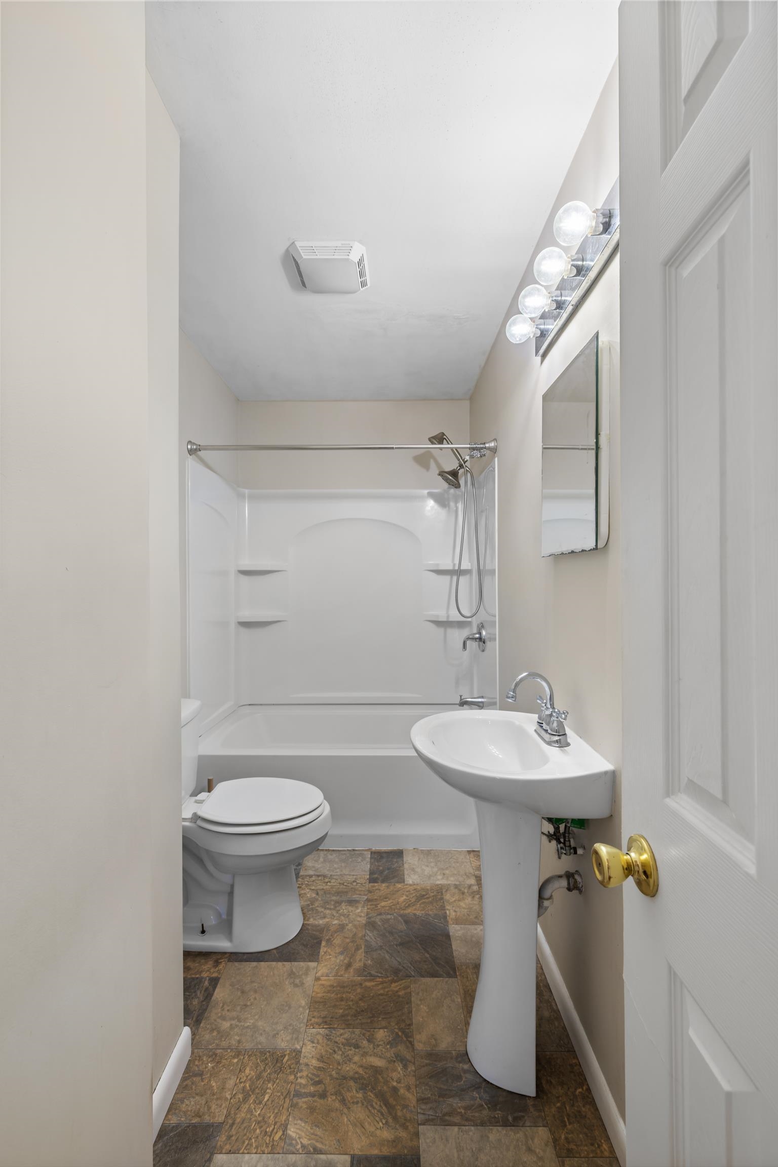 103 GEORGE ST, STAUNTON, Virginia 24401, 3 Bedrooms Bedrooms, ,1 BathroomBathrooms,Residential,103 GEORGE ST,672321 MLS # 672321 103 GEORGE ST, STAUNTON, Virginia 24401, 3 Bedrooms Bedrooms, ,1 BathroomBathrooms,Residential,103 GEORGE ST,672321 MLS # 672321