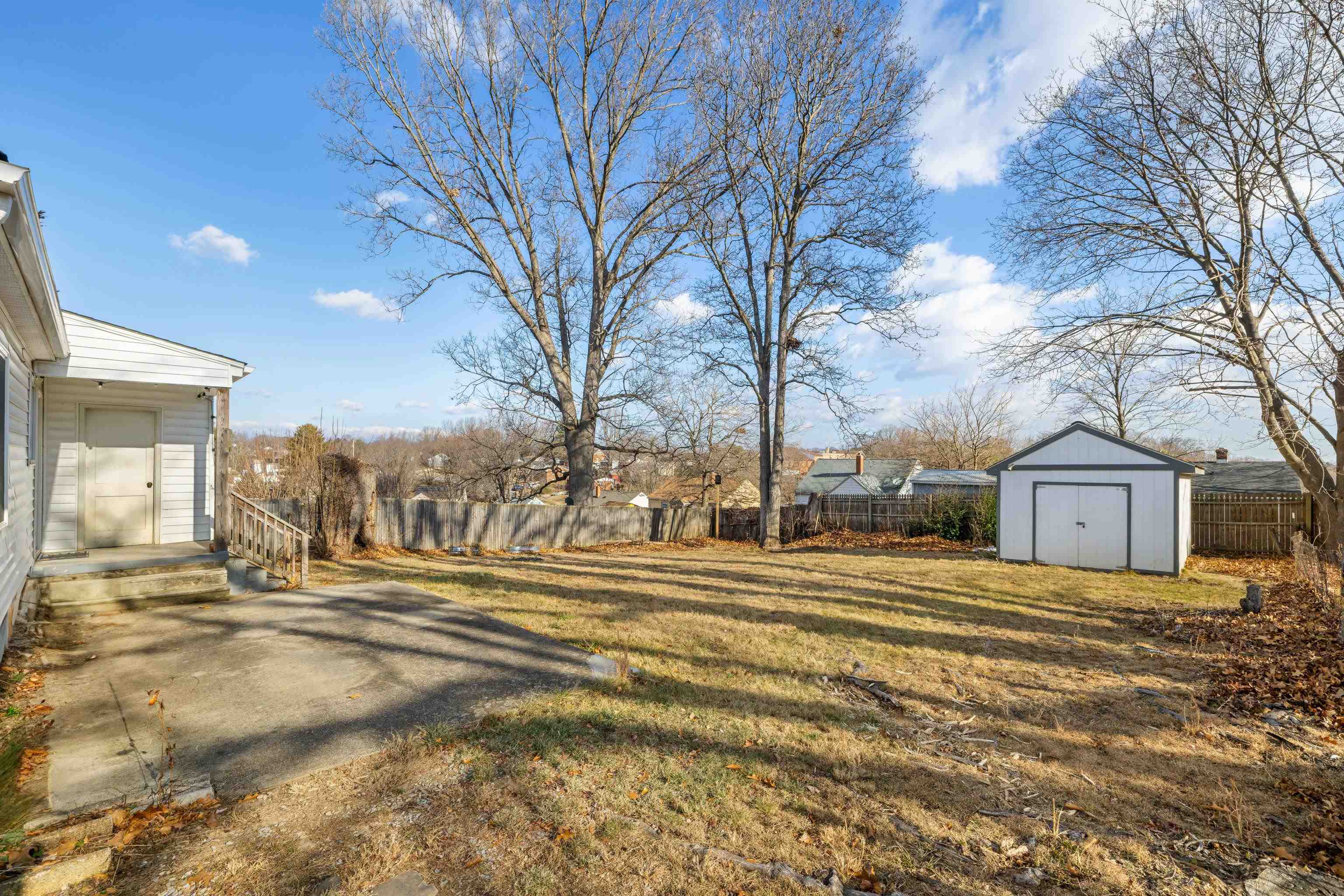 103 GEORGE ST, STAUNTON, Virginia 24401, 3 Bedrooms Bedrooms, ,1 BathroomBathrooms,Residential,103 GEORGE ST,672321 MLS # 672321 103 GEORGE ST, STAUNTON, Virginia 24401, 3 Bedrooms Bedrooms, ,1 BathroomBathrooms,Residential,103 GEORGE ST,672321 MLS # 672321