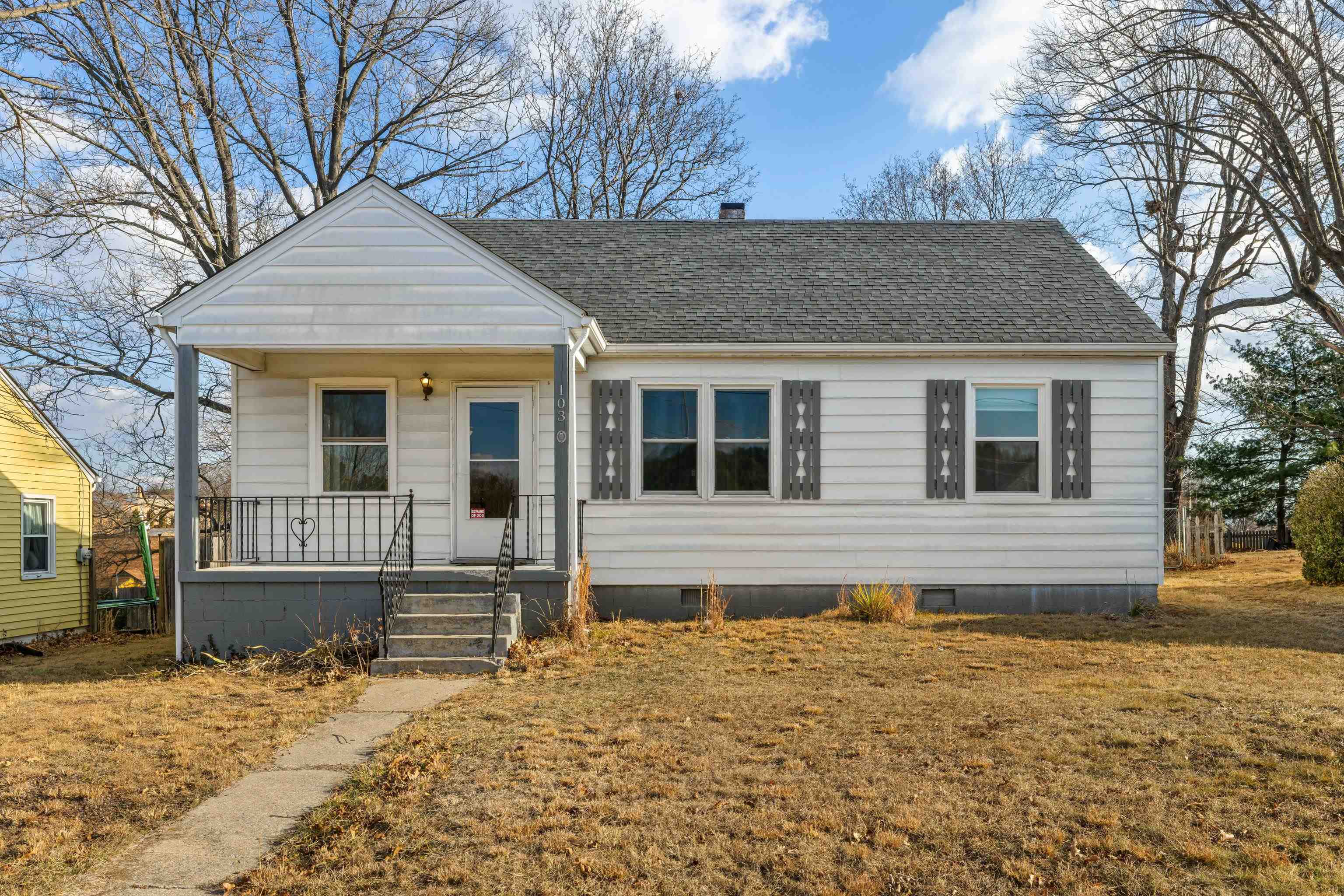 103 GEORGE ST, STAUNTON, Virginia 24401, 3 Bedrooms Bedrooms, ,1 BathroomBathrooms,Residential,103 GEORGE ST,672321 MLS # 672321 103 GEORGE ST, STAUNTON, Virginia 24401, 3 Bedrooms Bedrooms, ,1 BathroomBathrooms,Residential,103 GEORGE ST,672321 MLS # 672321