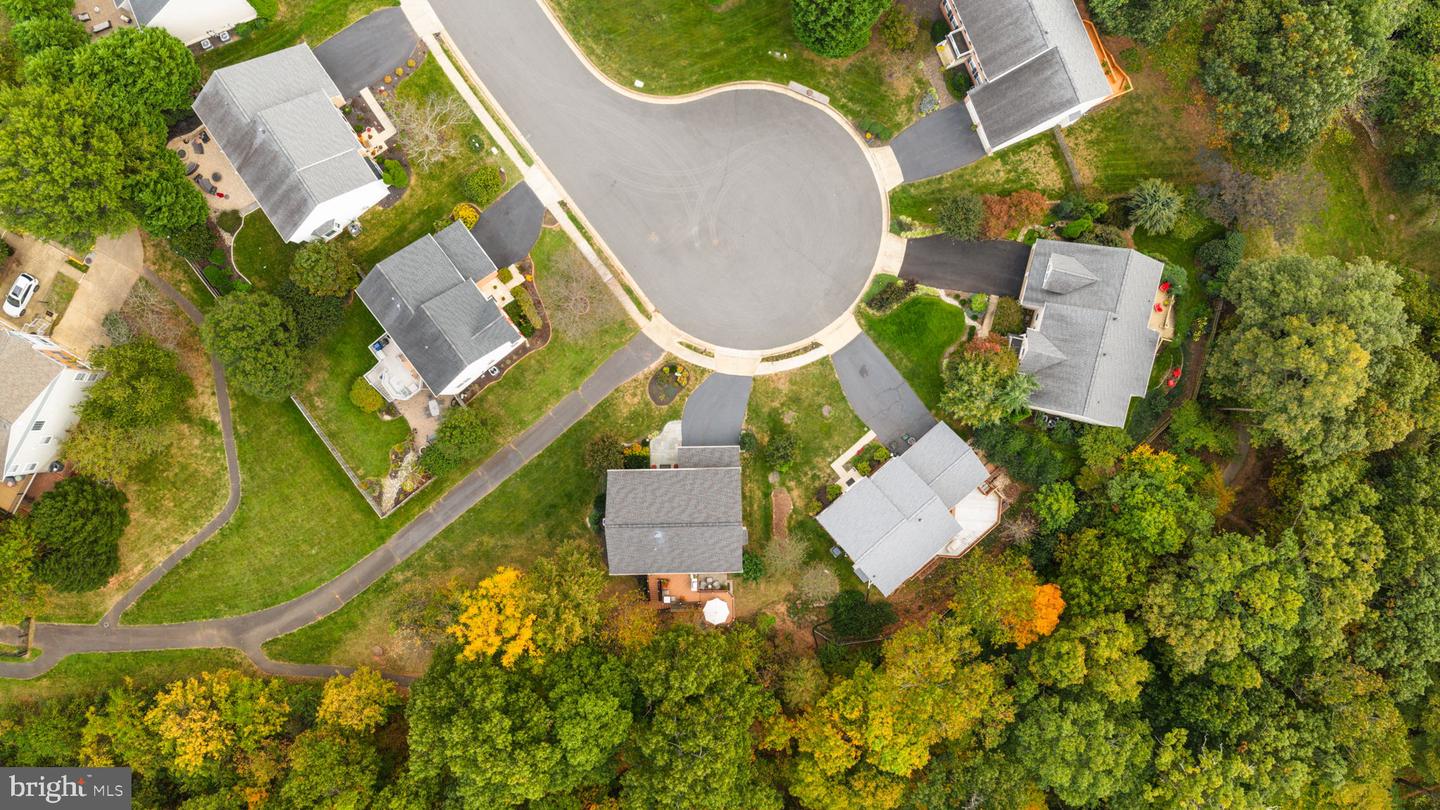 20848 GREAT FALLS FOREST DR, STERLING, Virginia 20165, 5 Bedrooms Bedrooms, ,3 BathroomsBathrooms,Residential,For sale,20848 GREAT FALLS FOREST DR,VALO2111170 MLS # VALO2111170