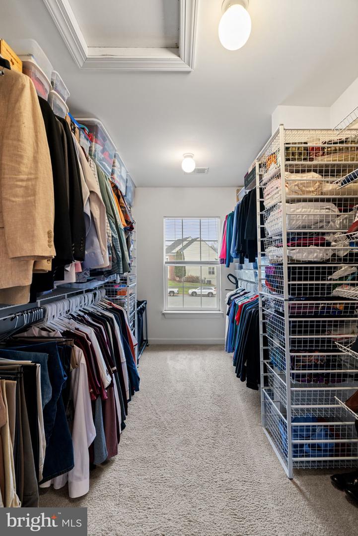 20848 GREAT FALLS FOREST DR, STERLING, Virginia 20165, 5 Bedrooms Bedrooms, ,3 BathroomsBathrooms,Residential,For sale,20848 GREAT FALLS FOREST DR,VALO2111170 MLS # VALO2111170