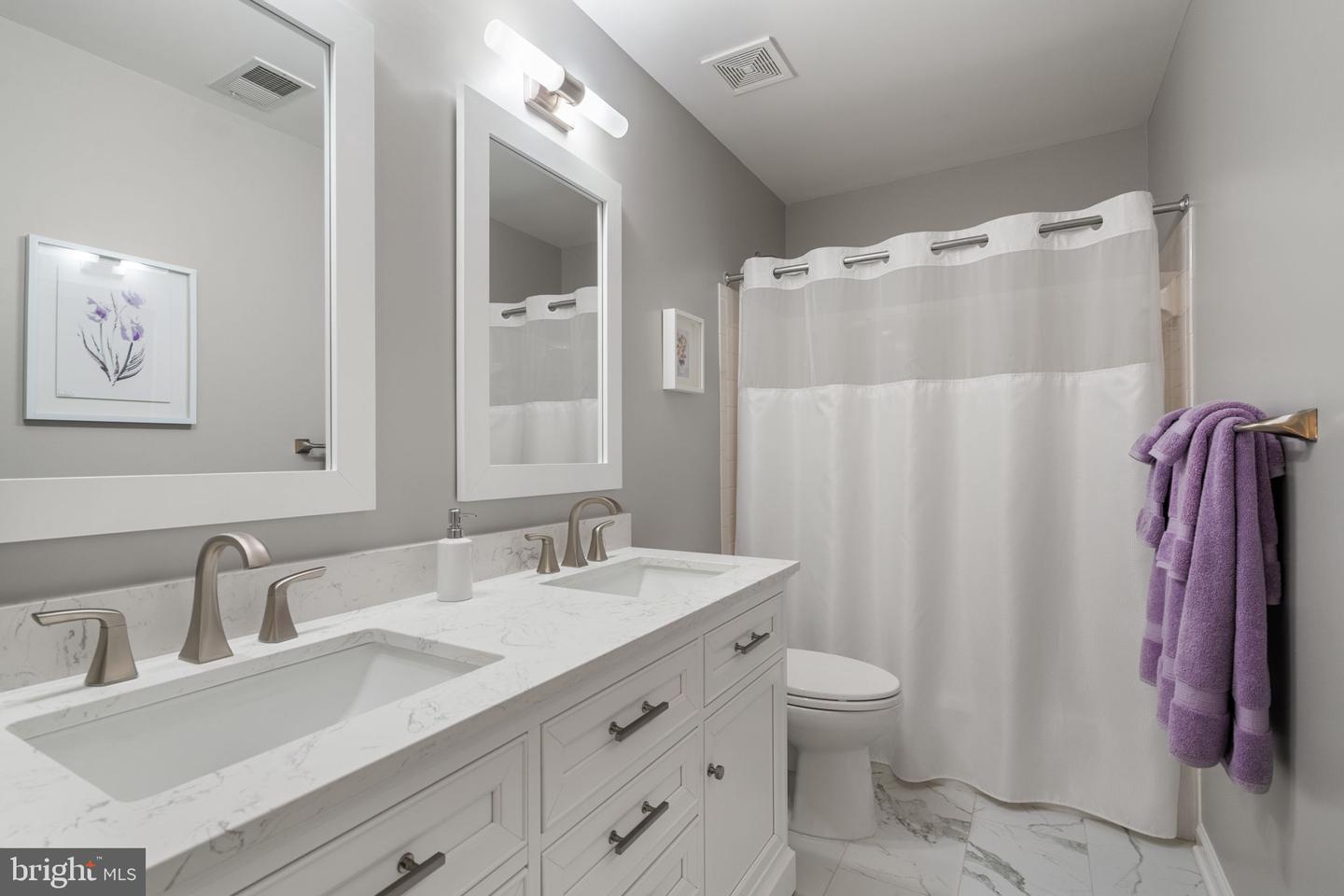 20848 GREAT FALLS FOREST DR, STERLING, Virginia 20165, 5 Bedrooms Bedrooms, ,3 BathroomsBathrooms,Residential,For sale,20848 GREAT FALLS FOREST DR,VALO2111170 MLS # VALO2111170