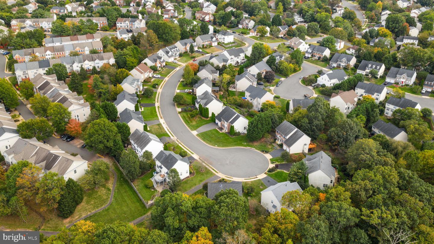 20848 GREAT FALLS FOREST DR, STERLING, Virginia 20165, 5 Bedrooms Bedrooms, ,3 BathroomsBathrooms,Residential,For sale,20848 GREAT FALLS FOREST DR,VALO2111170 MLS # VALO2111170