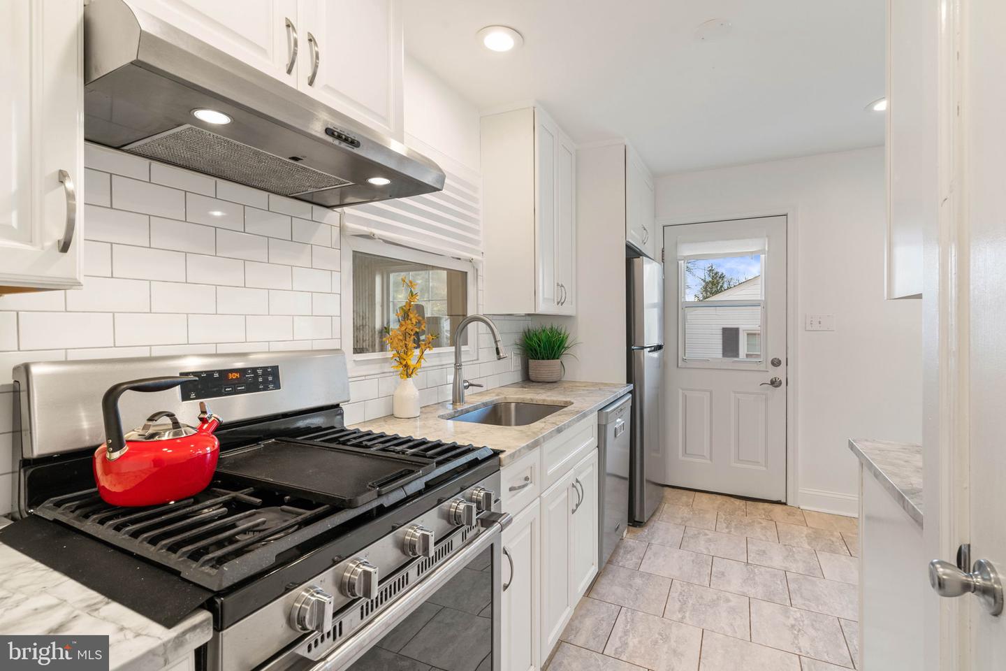 3713 AUSTIN AVE, ALEXANDRIA, Virginia 22310, 4 Bedrooms Bedrooms, ,2 BathroomsBathrooms,Residential,For sale,3713 AUSTIN AVE,VAFX2279538 MLS # VAFX2279538