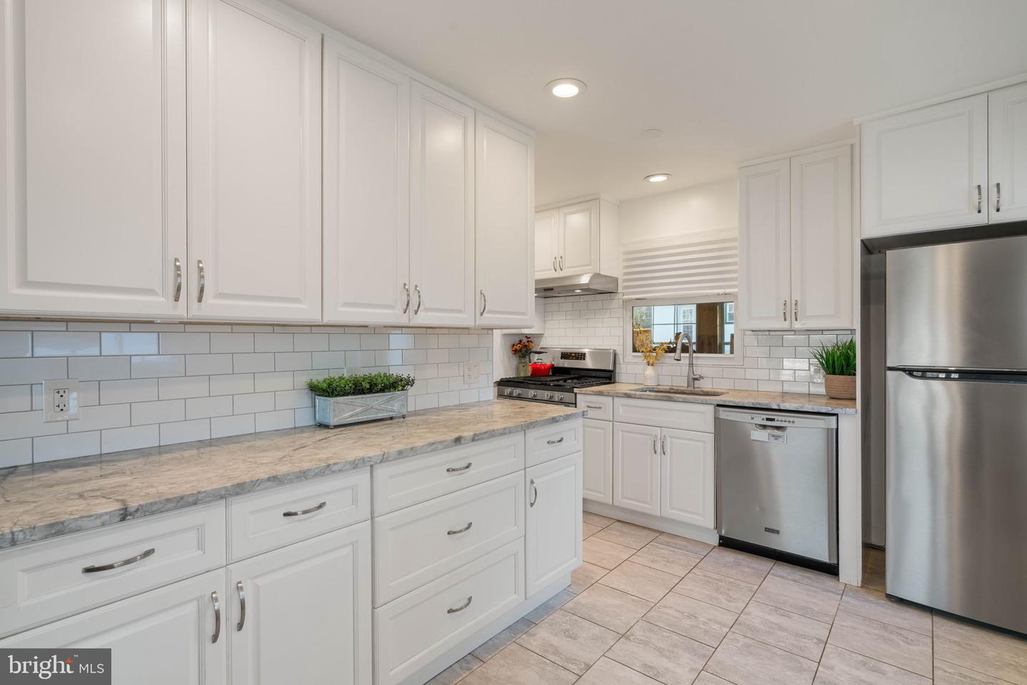 3713 AUSTIN AVE, ALEXANDRIA, Virginia 22310, 4 Bedrooms Bedrooms, ,2 BathroomsBathrooms,Residential,For sale,3713 AUSTIN AVE,VAFX2279538 MLS # VAFX2279538