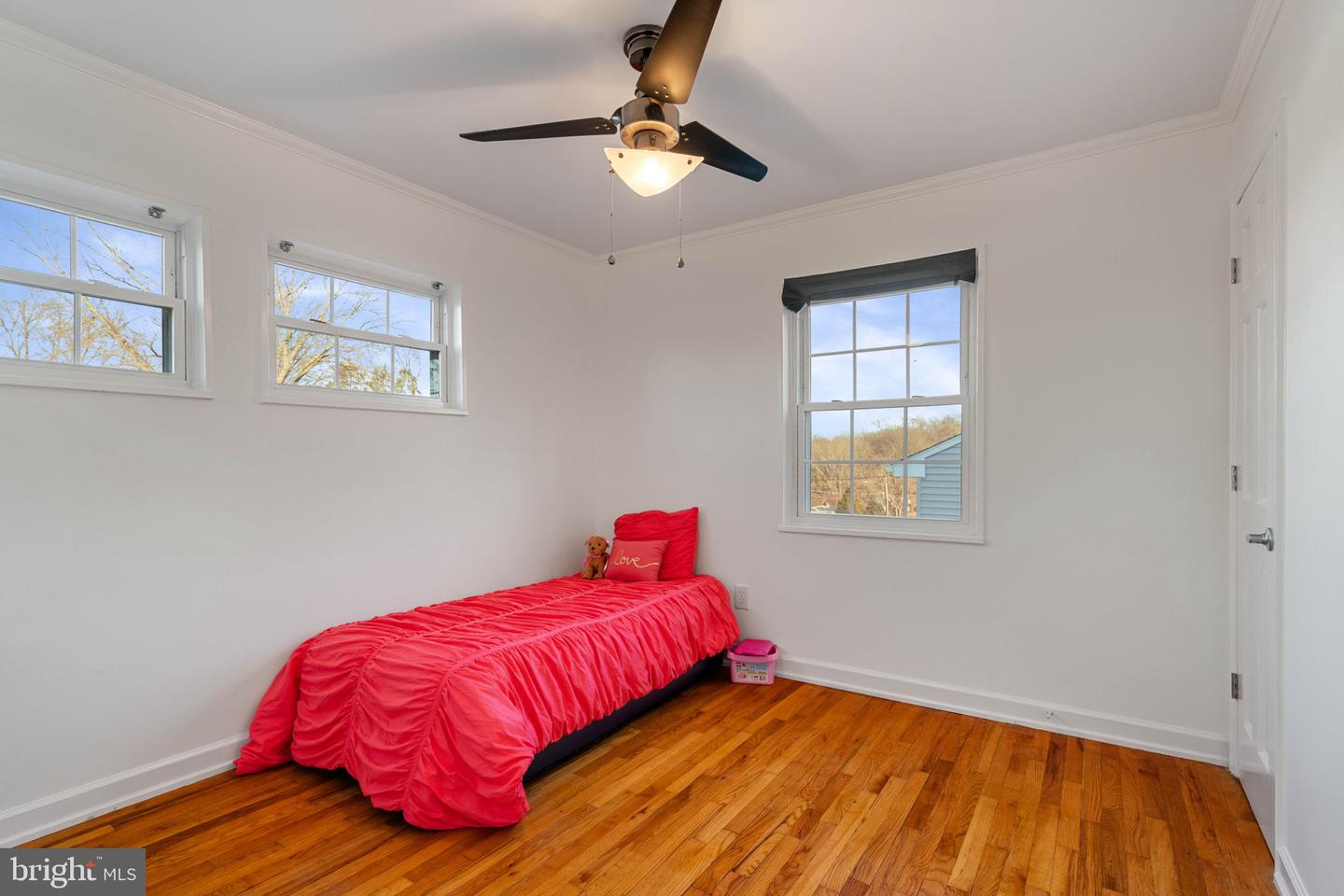 3713 AUSTIN AVE, ALEXANDRIA, Virginia 22310, 4 Bedrooms Bedrooms, ,2 BathroomsBathrooms,Residential,For sale,3713 AUSTIN AVE,VAFX2279538 MLS # VAFX2279538