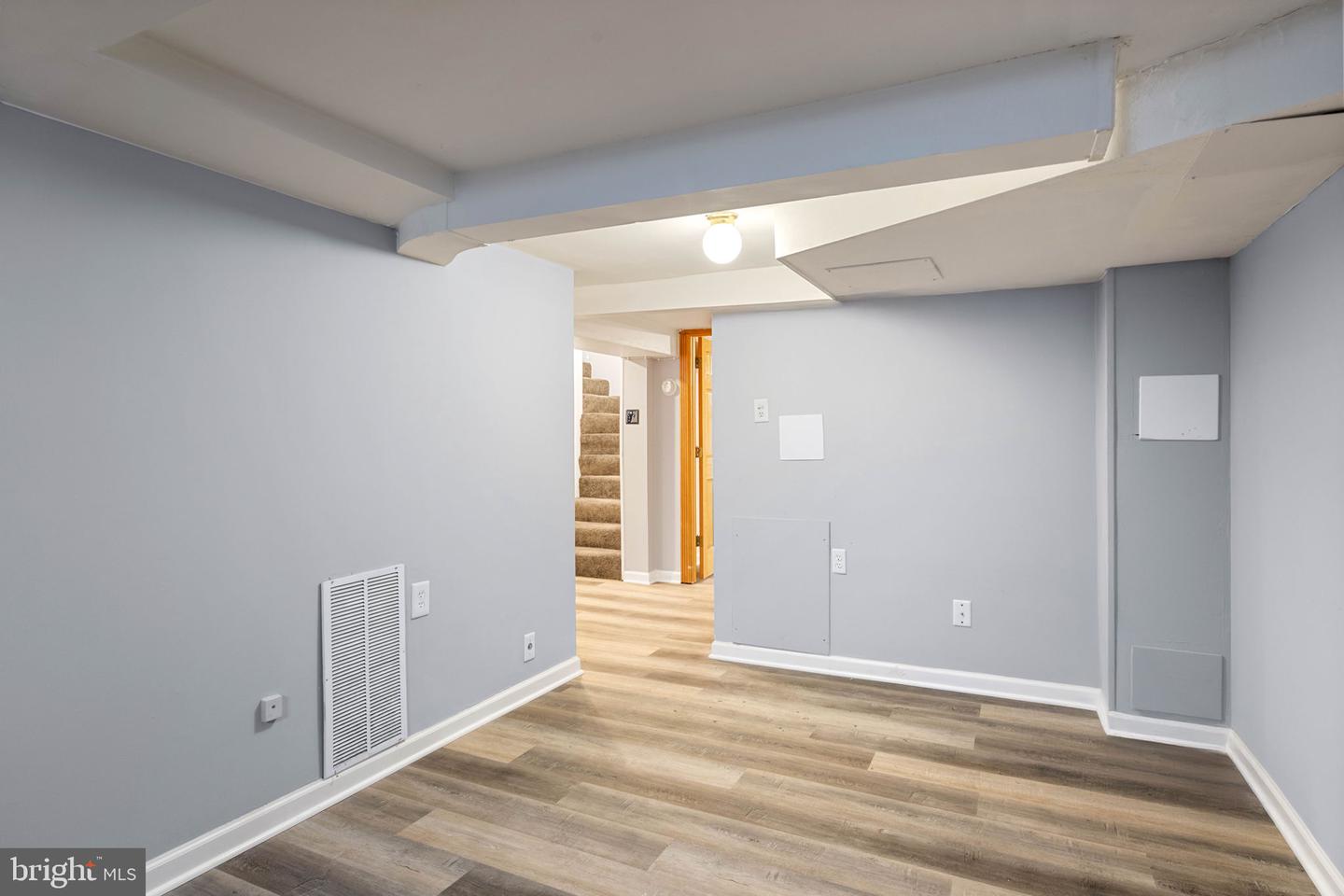 3713 AUSTIN AVE, ALEXANDRIA, Virginia 22310, 4 Bedrooms Bedrooms, ,2 BathroomsBathrooms,Residential,For sale,3713 AUSTIN AVE,VAFX2279538 MLS # VAFX2279538