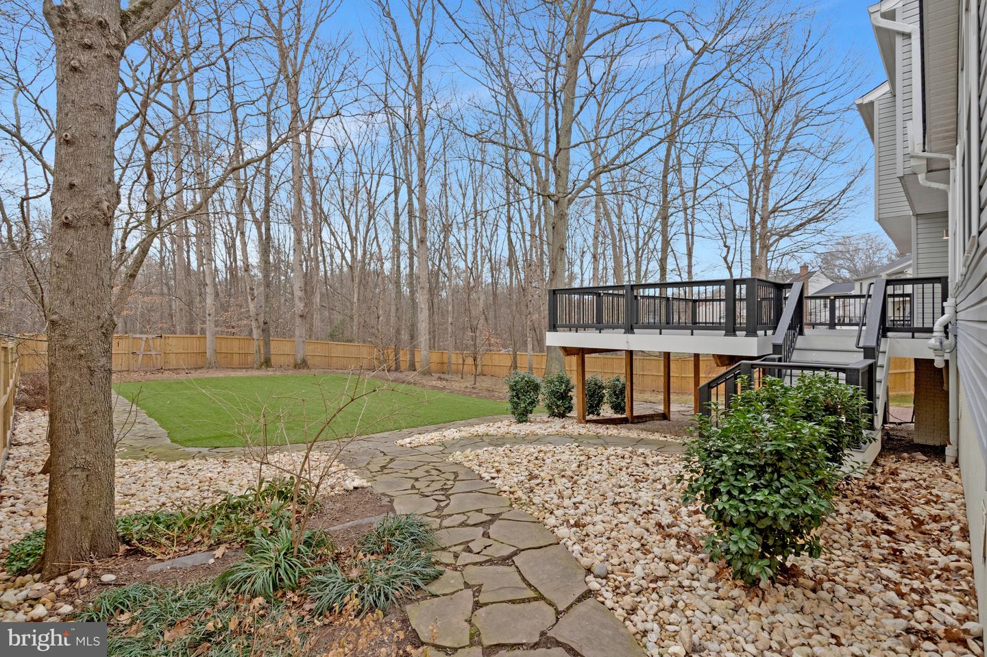 814 POTOMAC RIDGE COURT, STERLING, Virginia 20164, 5 Bedrooms Bedrooms, ,3 BathroomsBathrooms,Residential,For sale,814 POTOMAC RIDGE COURT,VALO2111384 MLS # VALO2111384