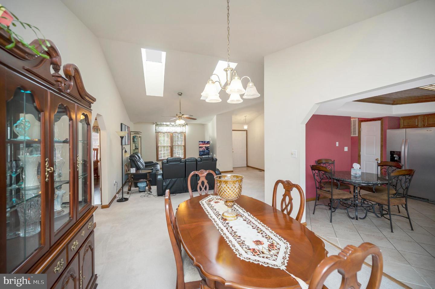 117 GREEN ST, LOCUST GROVE, Virginia 22508, 3 Bedrooms Bedrooms, 10 Rooms Rooms,2 BathroomsBathrooms,Residential,For sale,117 GREEN ST,VAOR2012844 MLS # VAOR2012844