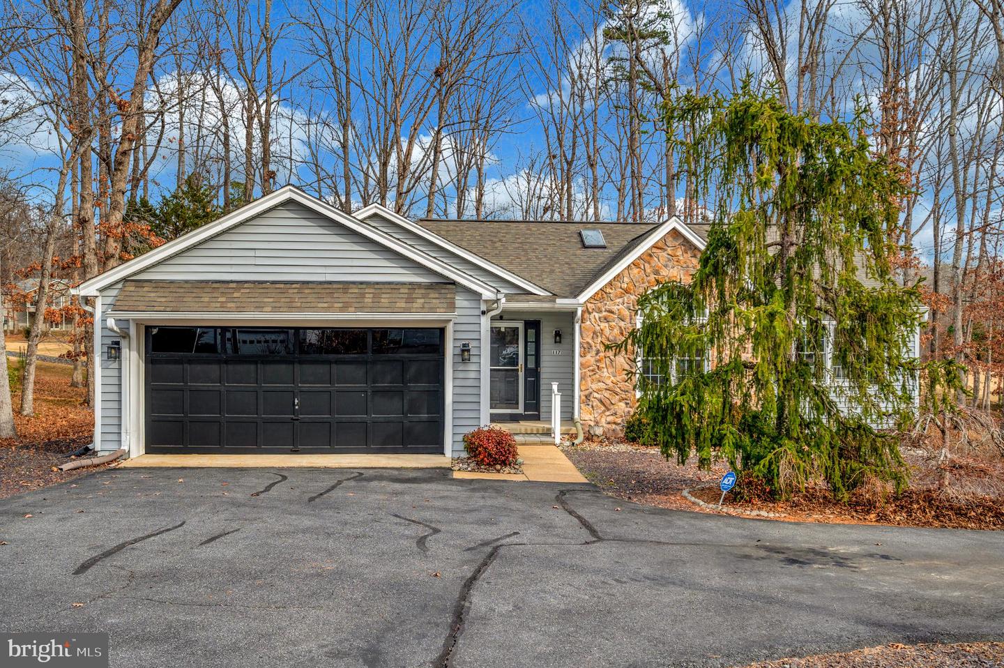 117 GREEN ST, LOCUST GROVE, Virginia 22508, 3 Bedrooms Bedrooms, 10 Rooms Rooms,2 BathroomsBathrooms,Residential,For sale,117 GREEN ST,VAOR2012844 MLS # VAOR2012844