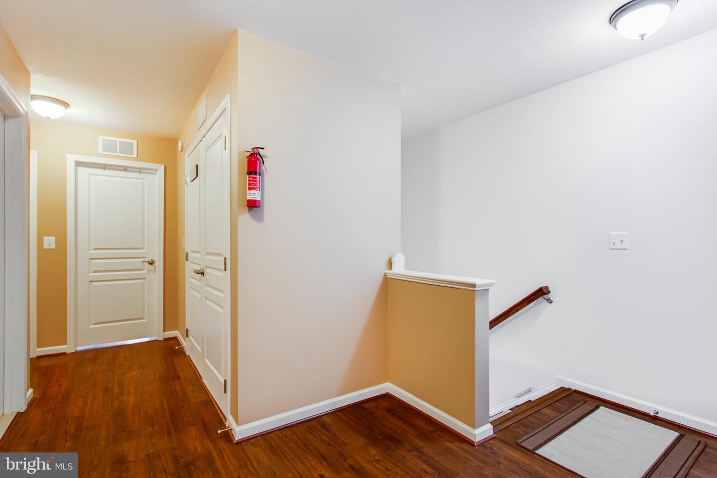 14762 MASON CREEK CIR, WOODBRIDGE, Virginia 22191, 3 Bedrooms Bedrooms, 8 Rooms Rooms,2 BathroomsBathrooms,Residential,For sale,14762 MASON CREEK CIR,VAPW2108226 MLS # VAPW2108226